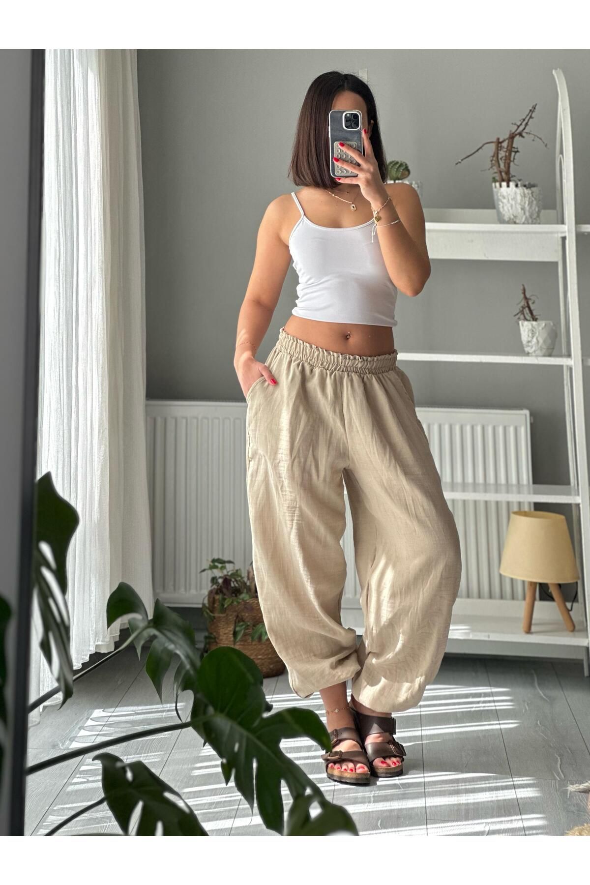 Sultana Collection BEL ve PAÇA BÜZGÜ DETAYLI PANTOLON