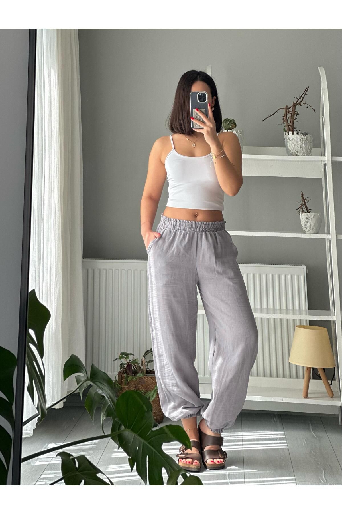 Sultana Collection BEL ve PAÇA BÜZGÜ DETAYLI PANTOLON