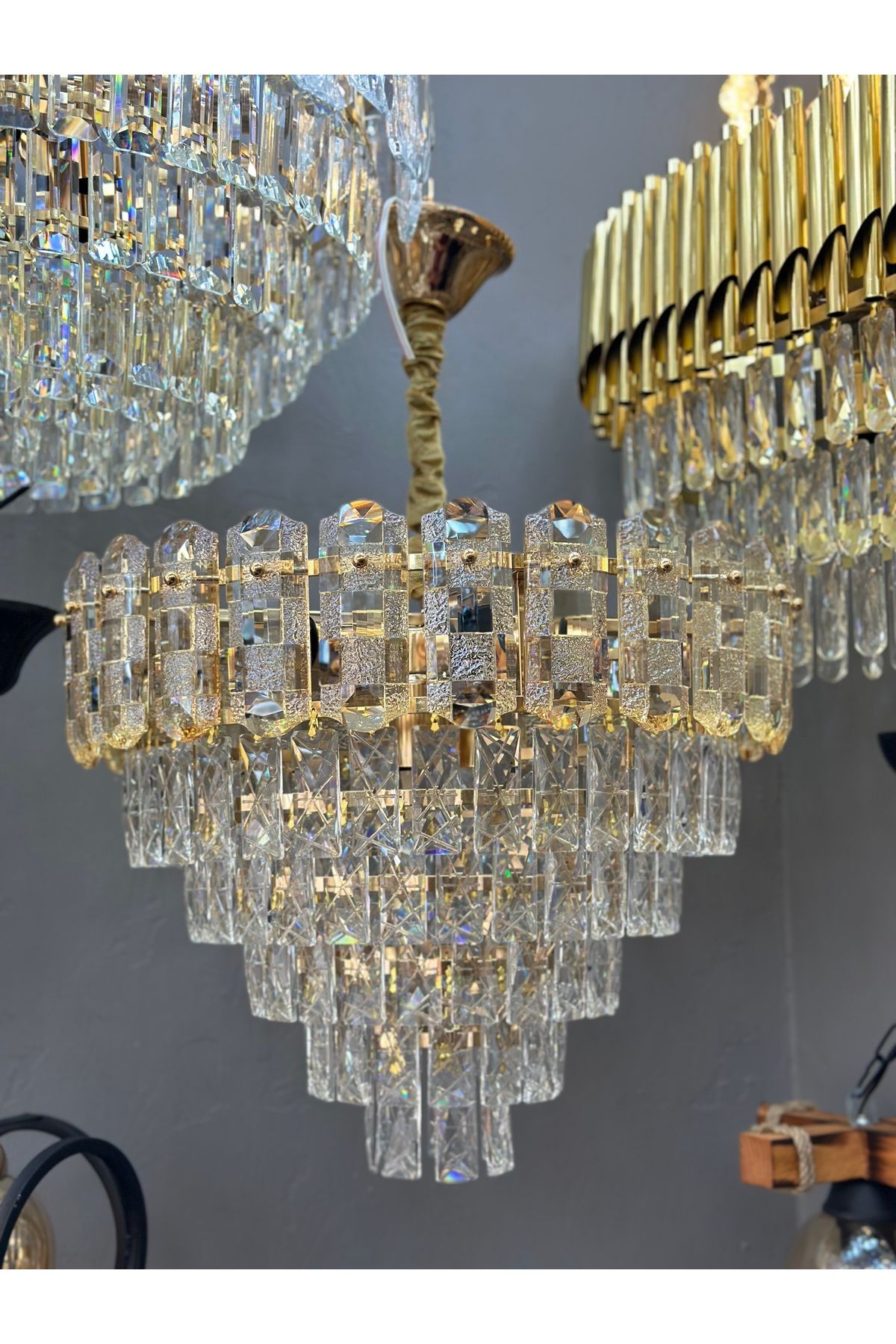 Led 50 CM KRİSTAL LÜX SALON AVİZESİ GOLD