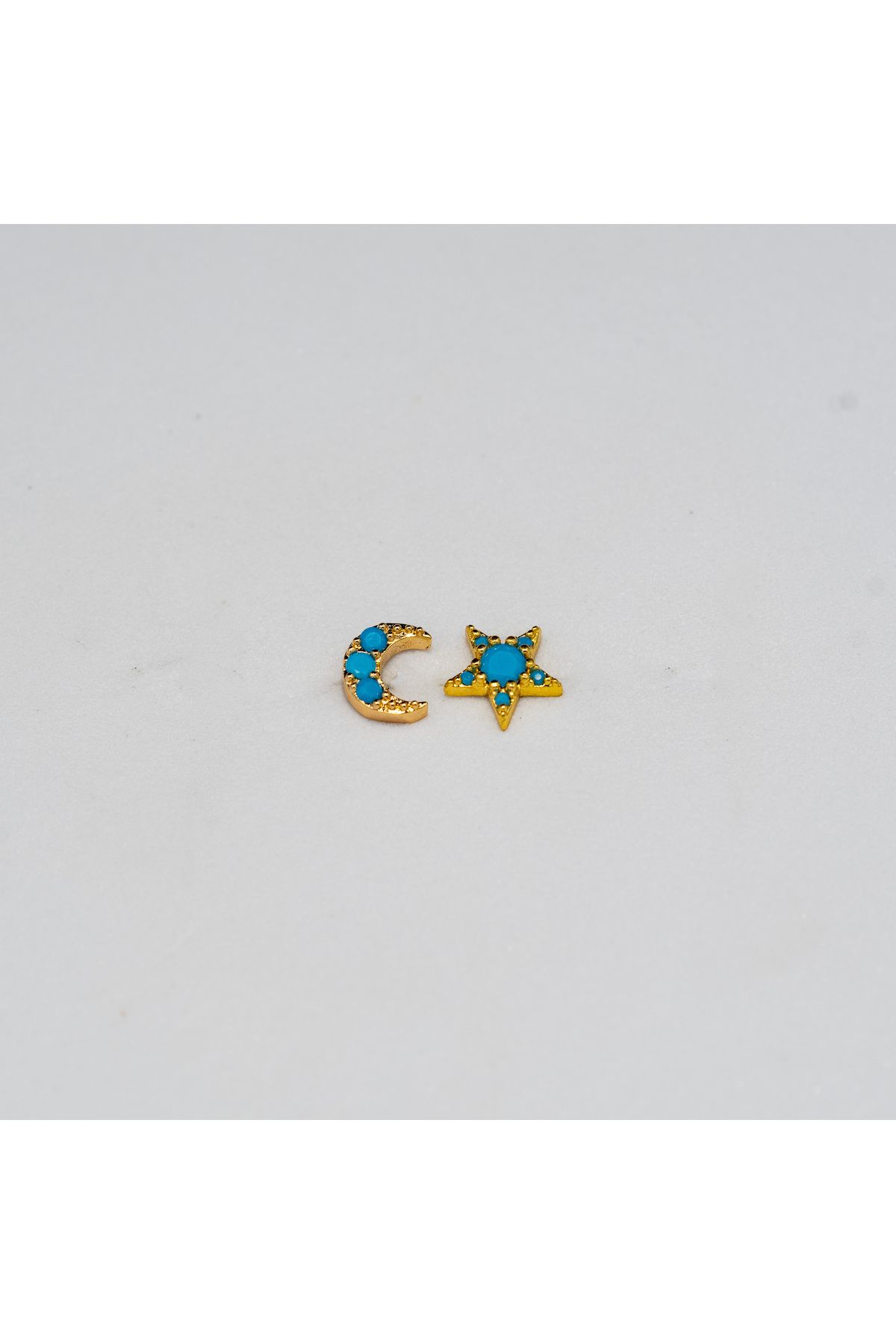 Piercing by Sever KOMBİN TURKUAZ MAVİ AY VE YILDIZ ÇELİK PIERCING… ALTIN/GOLD RENKLİ (TARGUS HELIX CONCH FLAT)