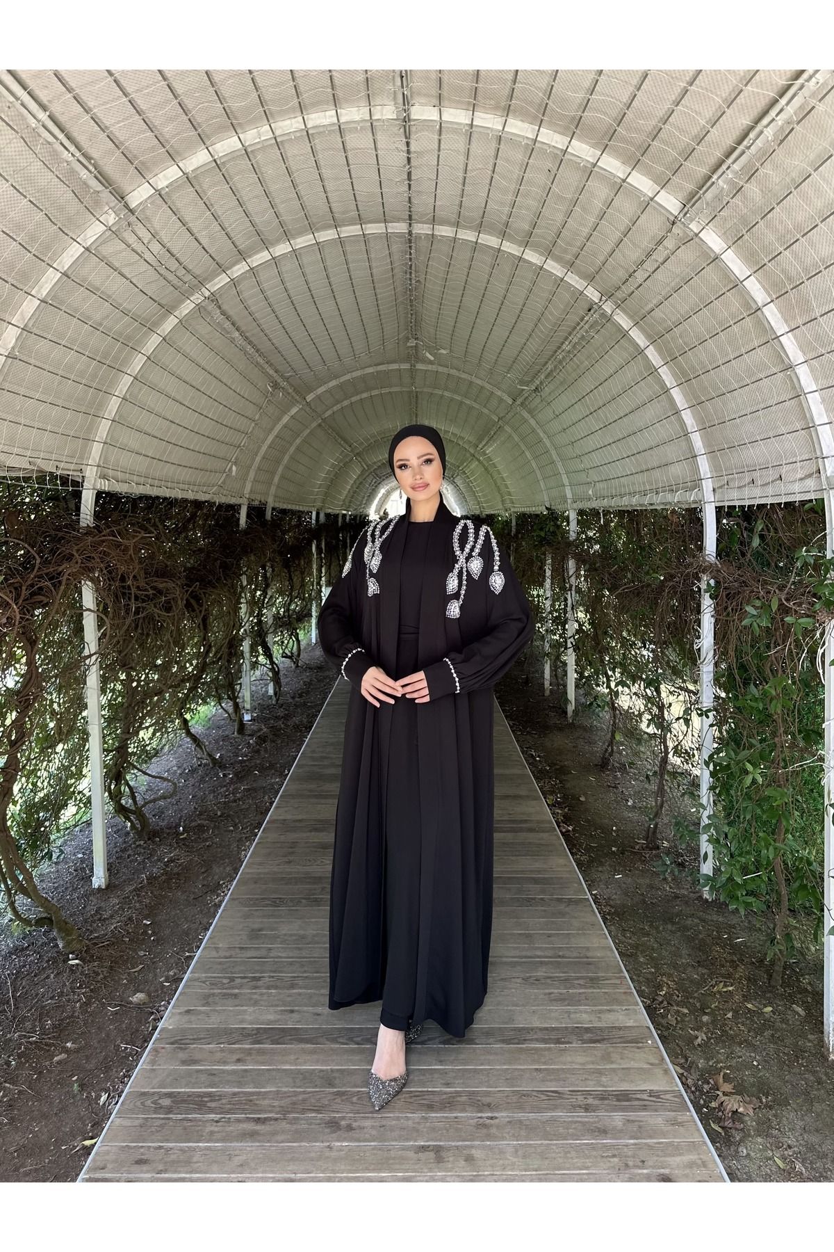 Melisa Boutique By Selma Özkan 6245 Kol Ucu Ve Omuzdan Aşağıya Taş İşleme Detayl Elbise