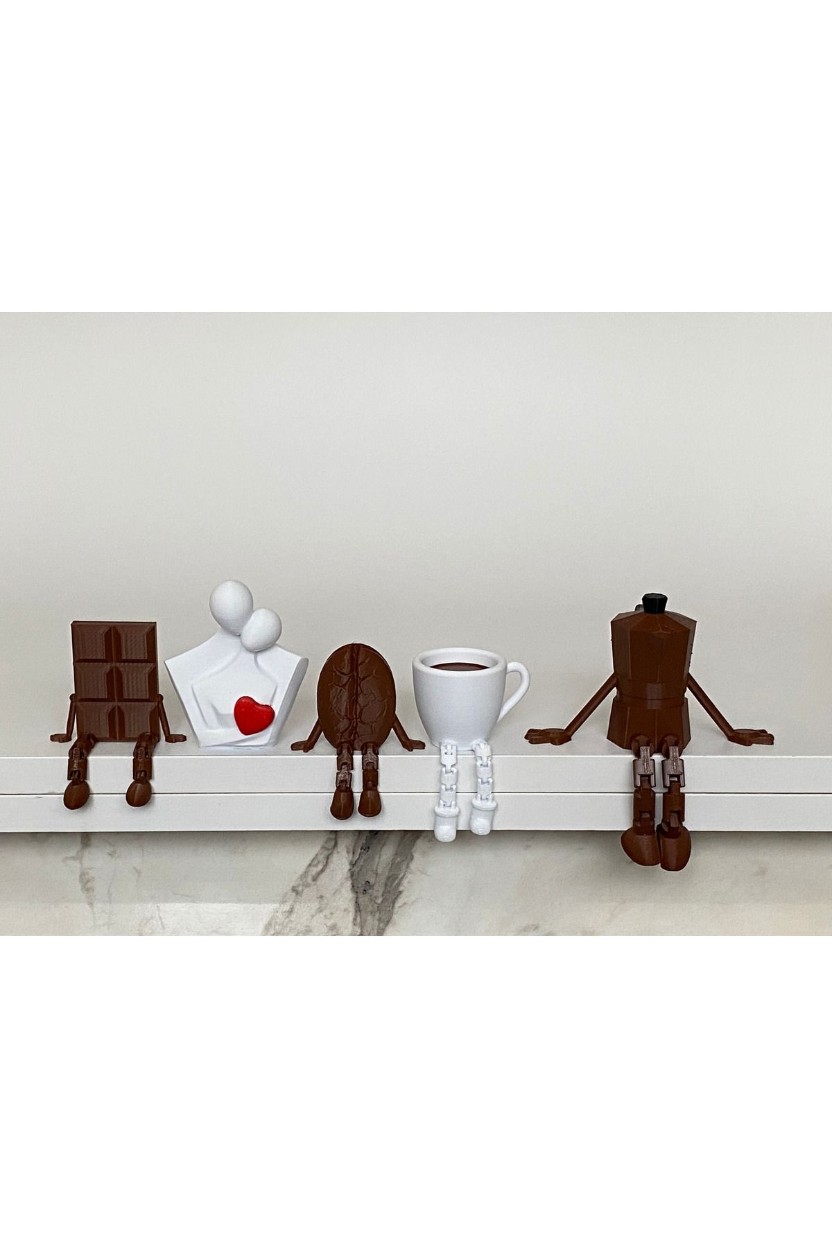 Layerworks Kahve Temalı- Romantik Aşık Figürü, Çikolata, Fincan, Kahve Çekirdeği ve Moka Pot Bibloları