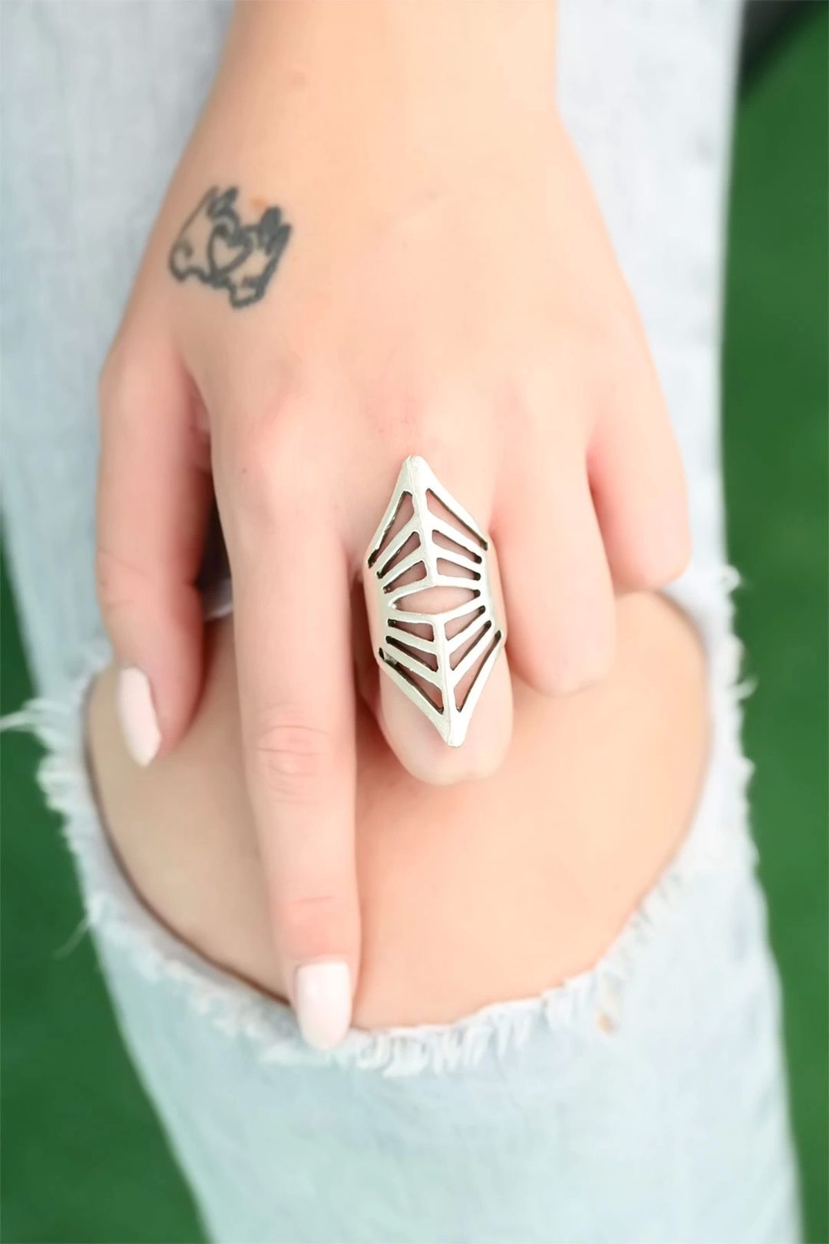 Moco Metal Eskitme Gümüş Renk Otantik Ayarlamalı Yüzük