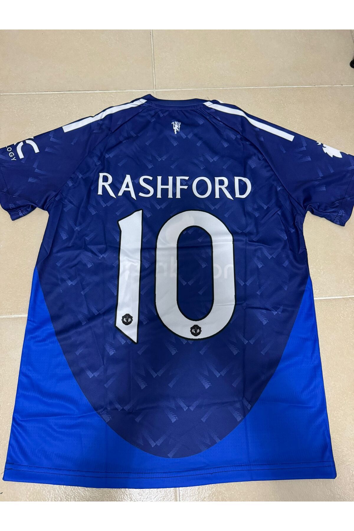 Lion Spor M'anchester U'nited 2023-24 Sezon M'arcus R'ashford Deplasman Forması
