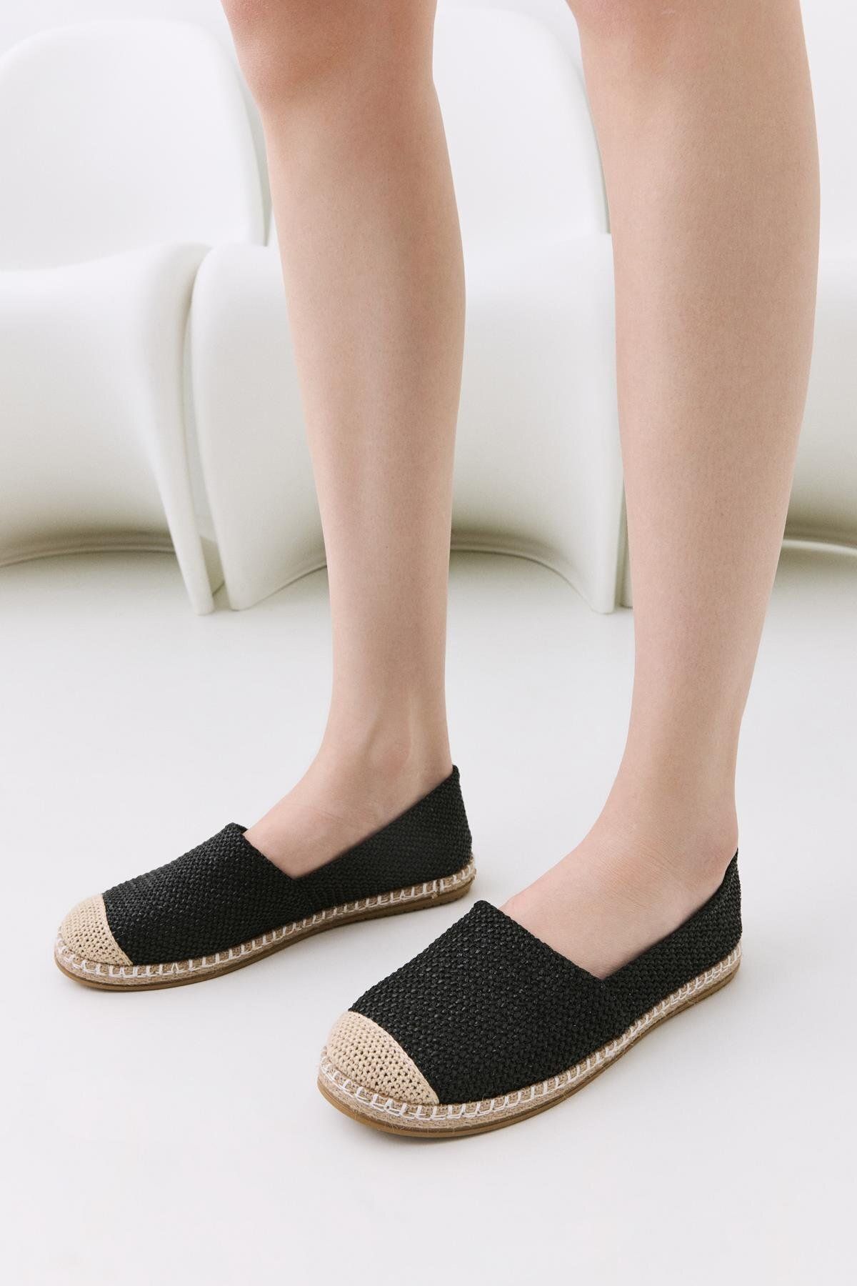 Yaya by Hotiç Siyah Kadın Espadril 01AYY306110A100