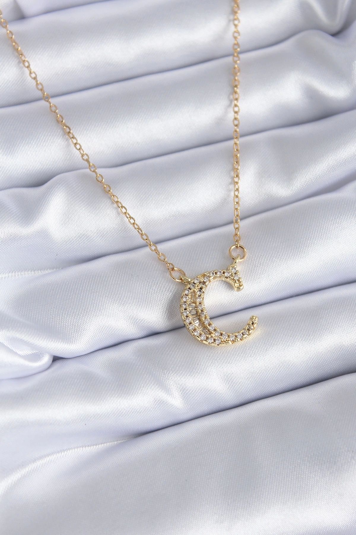 Clariss 316L Çelik Gold Renk C Harf Model Zirkon Taşlı Kadın Kolye