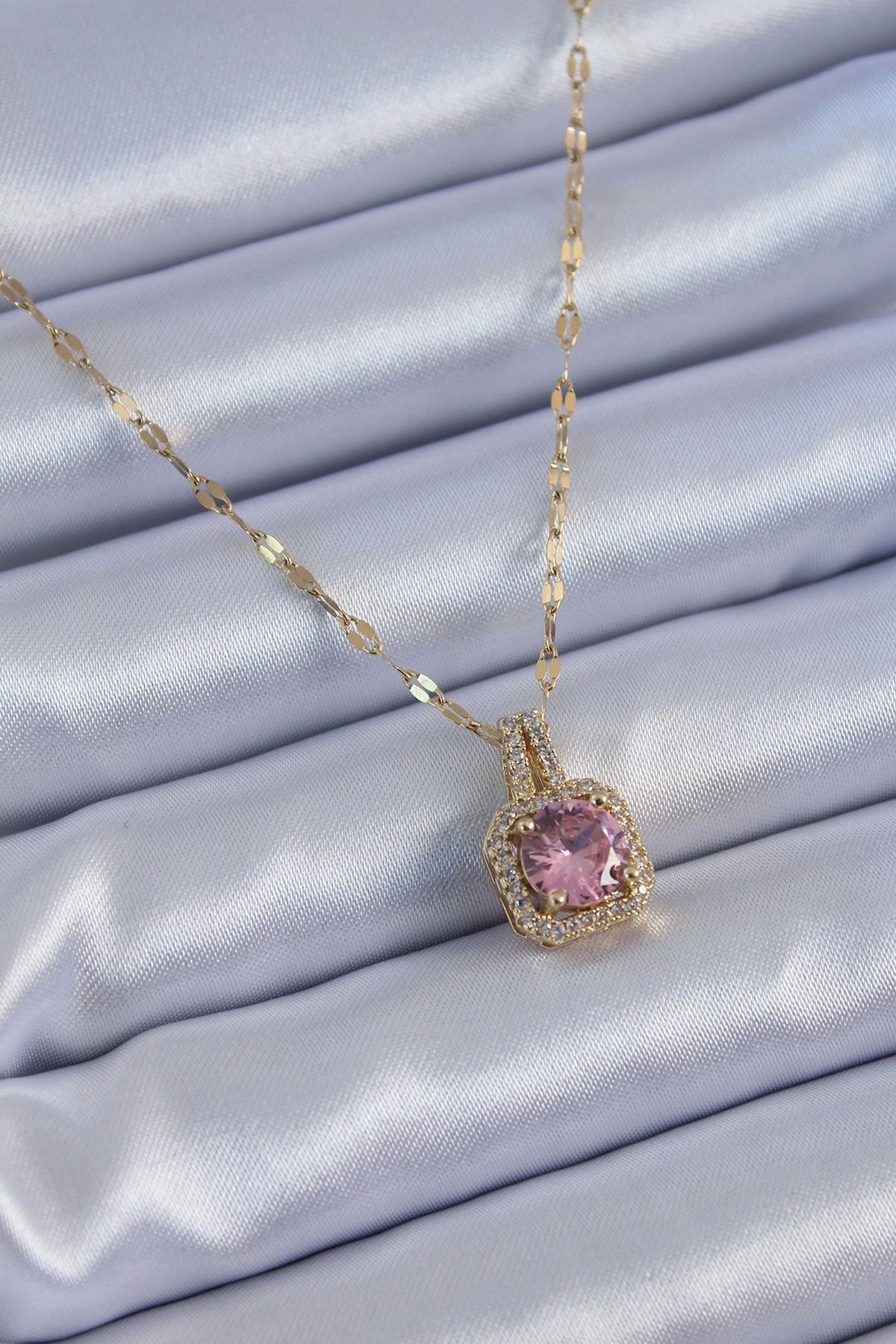 Clariss 316L Çelik Gold Renk Pembe Zirkon Taş Model Kadın Kolye