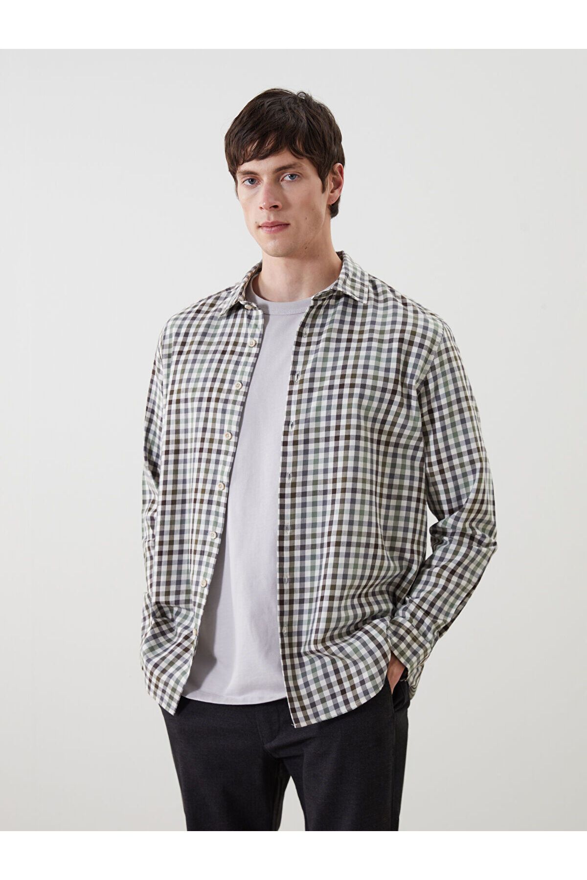 LC Waikiki Slim Fit Uzun Kollu Ekose Erkek Gömlek