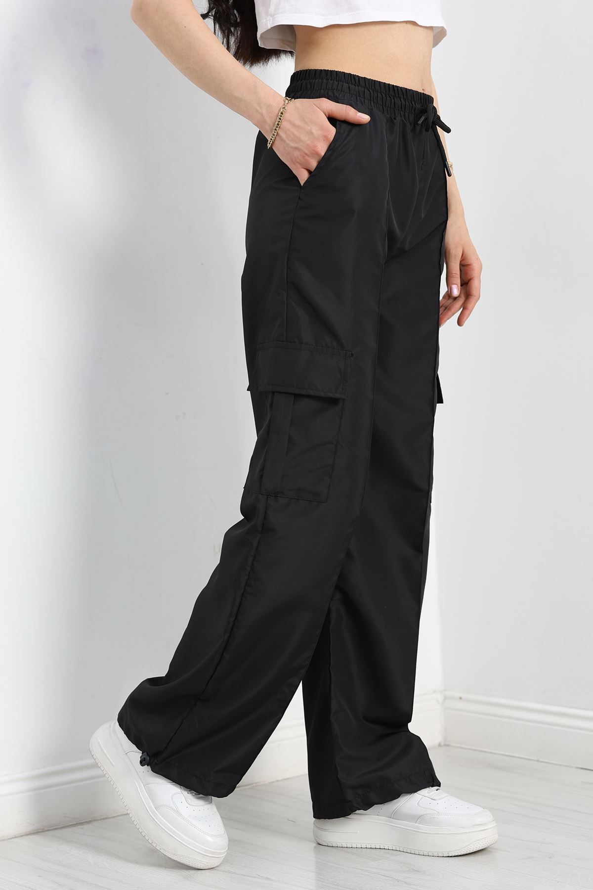 OXVİN Kadın Oversize Paraşüt Kumaş Kargo Cep, Paça Klipsli, Baggy Pantolon