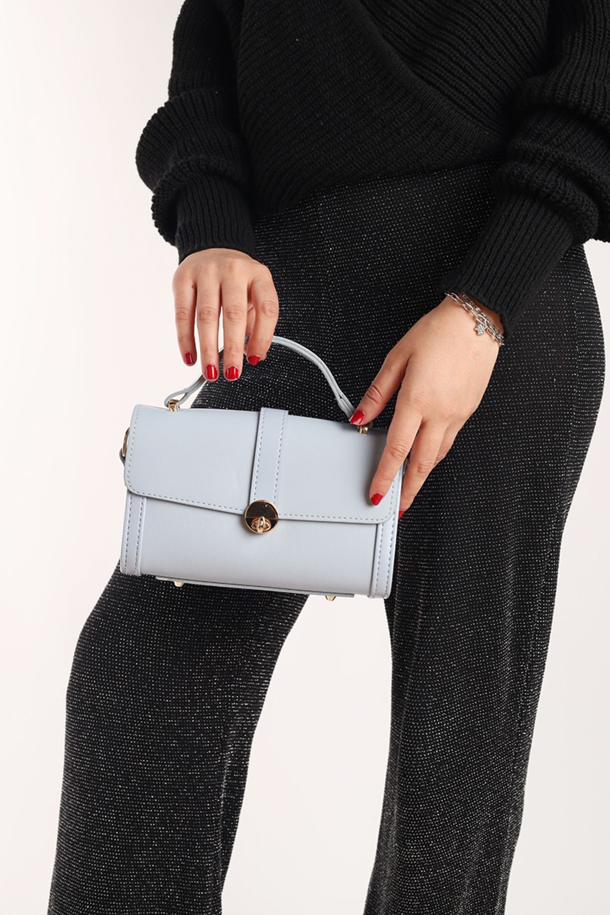 Moda Lime Kadın Bebe Mavisi Kilit Detaylı Ayarlanabilir Askılı Mini Kutu Çanta