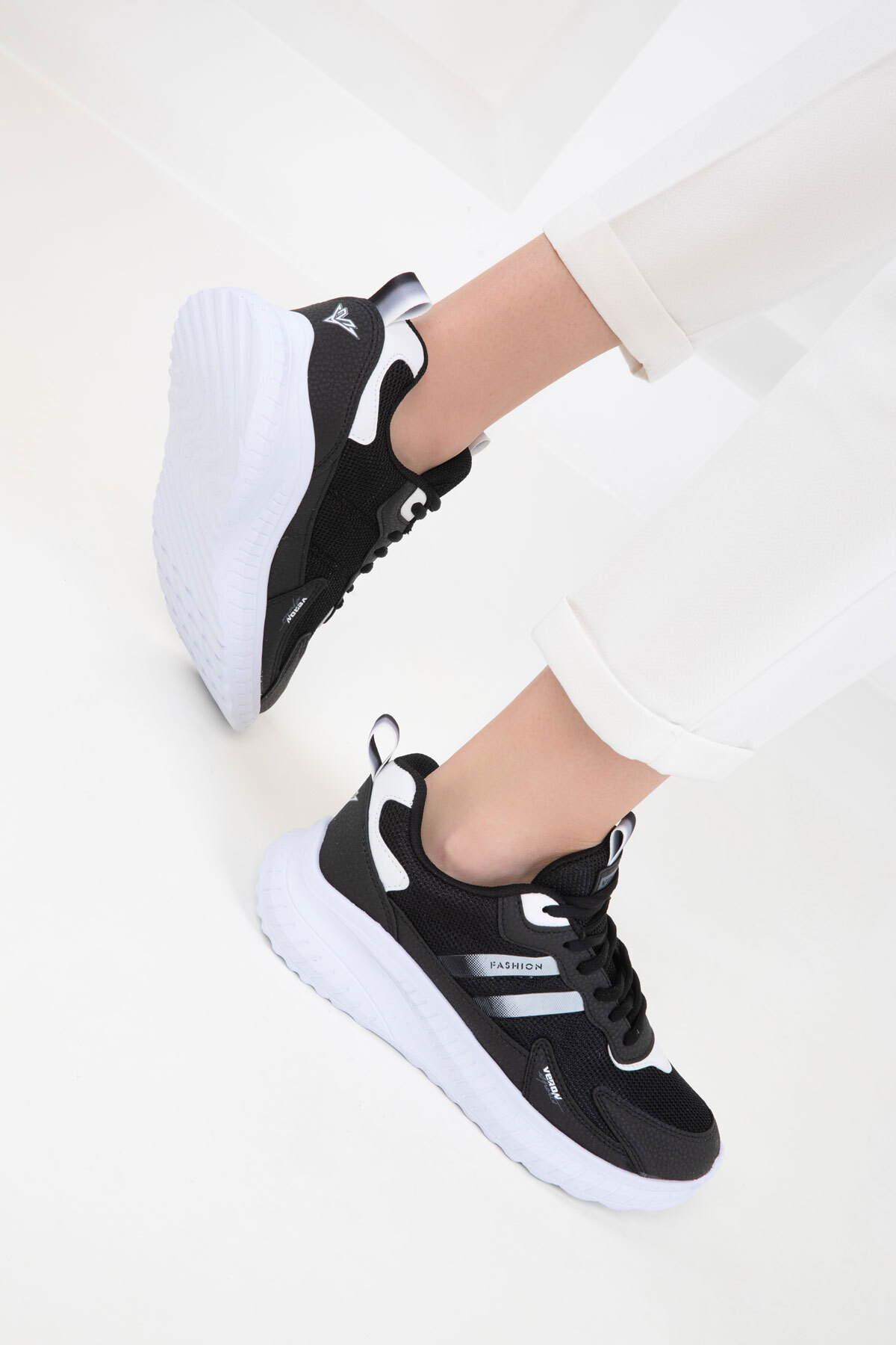 SOHO Siyah-Beyaz Unisex Sneaker 20601 görsel 5