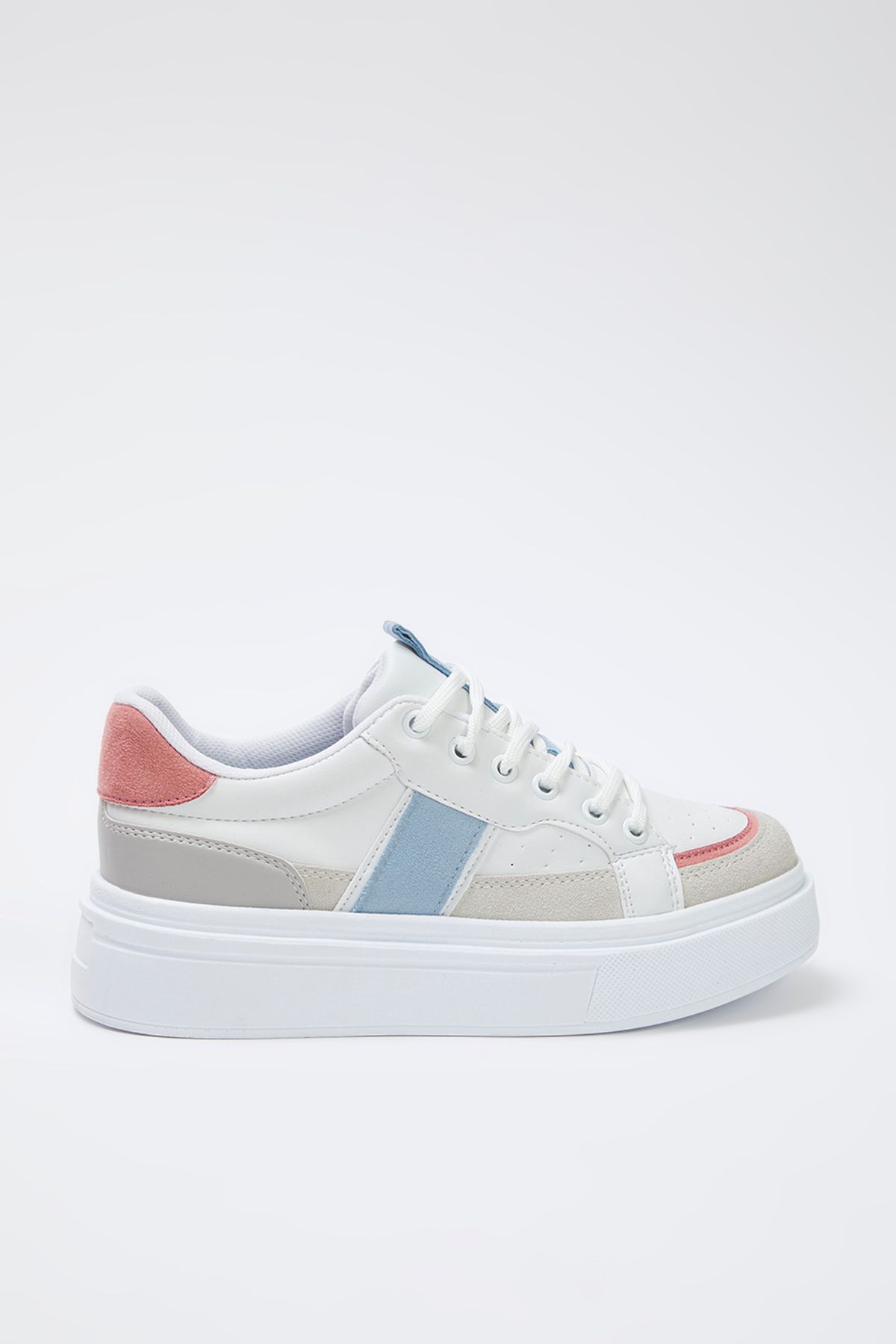 trendyol-shoes-womens-sneakers
