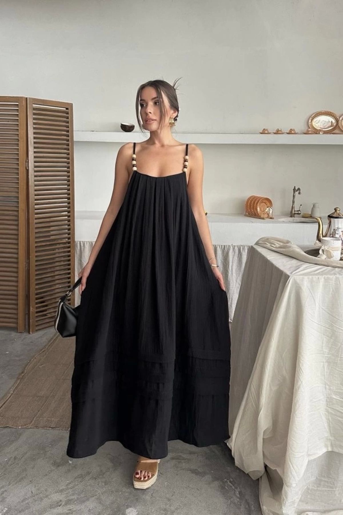 Butik Siyah Askılı Müslin Elbise
