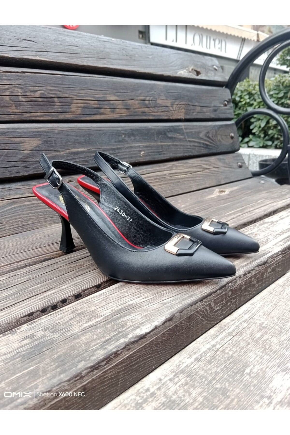 gumushoe Kadın Hakiki Deri Kadeh Topuk Arkası Açık Tokalı Stiletto 2430