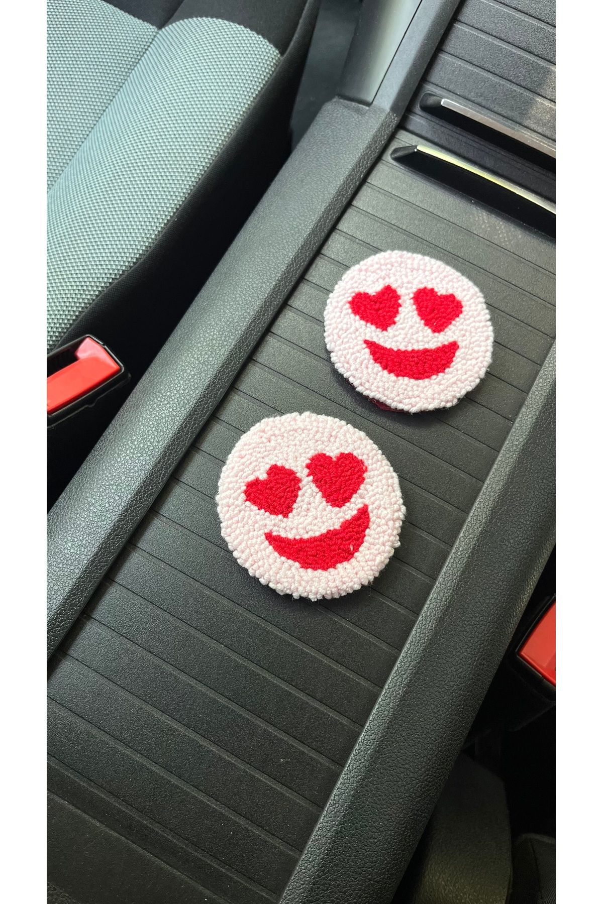 DODOKİDSPARTY Emojili Punch Nakışlı Bardak Altlığı, 2’li Punch Needle Coaster Araba Aksesuarı