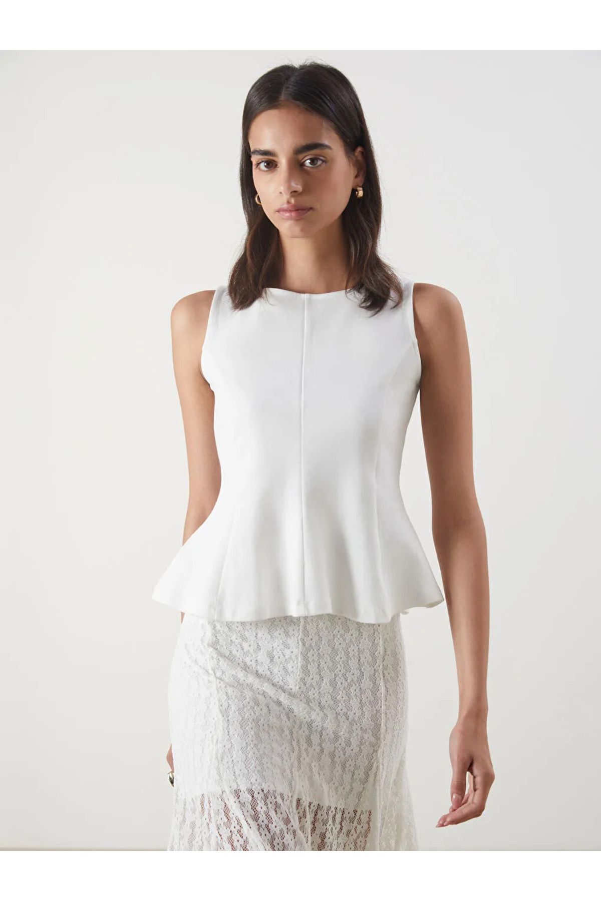 LC Waikiki LCW Vision Ekru Kayık Yaka Peplum Bluz