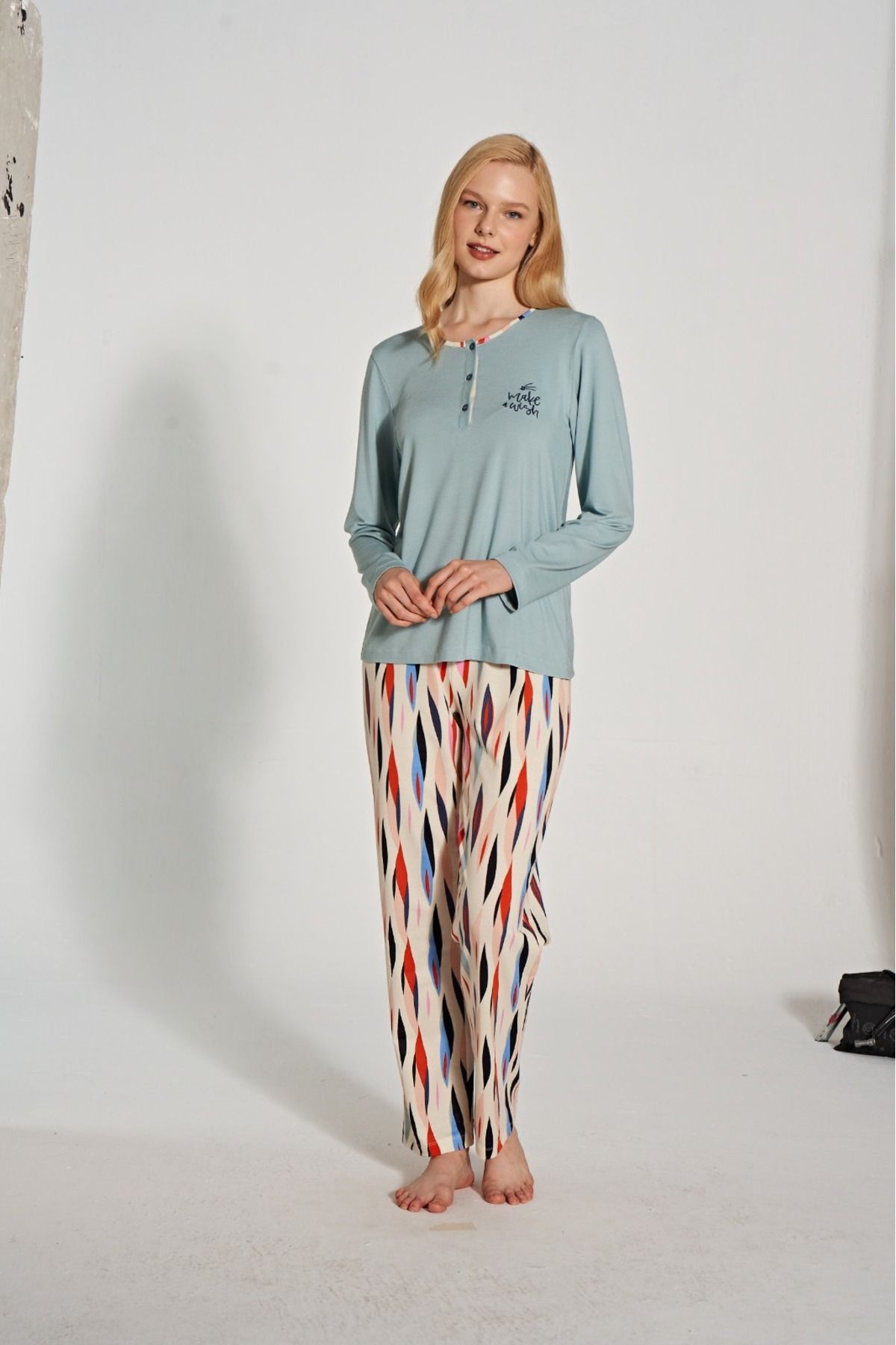 Pijadore Kadın Uzun Kollu Desenli Pijama Takımı