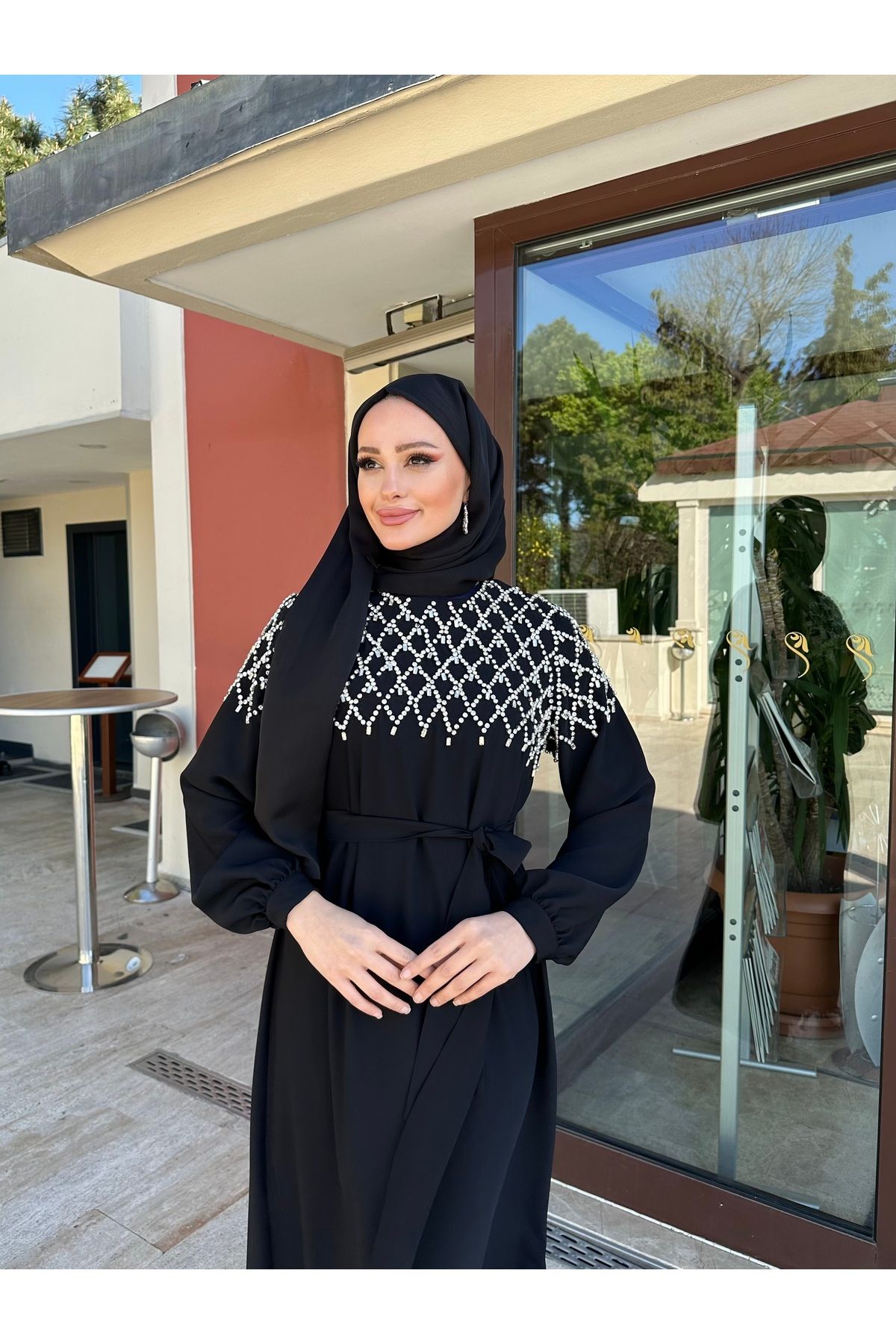 Melisa Boutique By Selma Özkan 4204 Ön Yaka Sıralı Taş İşleme Detaylı Elbise