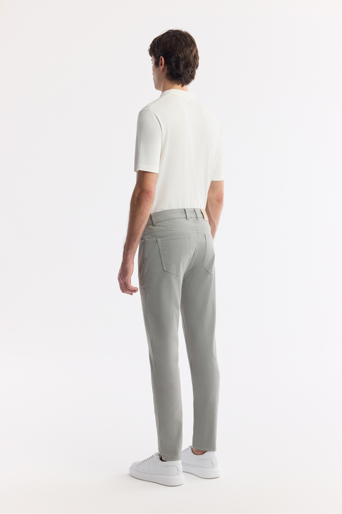 complete the look image