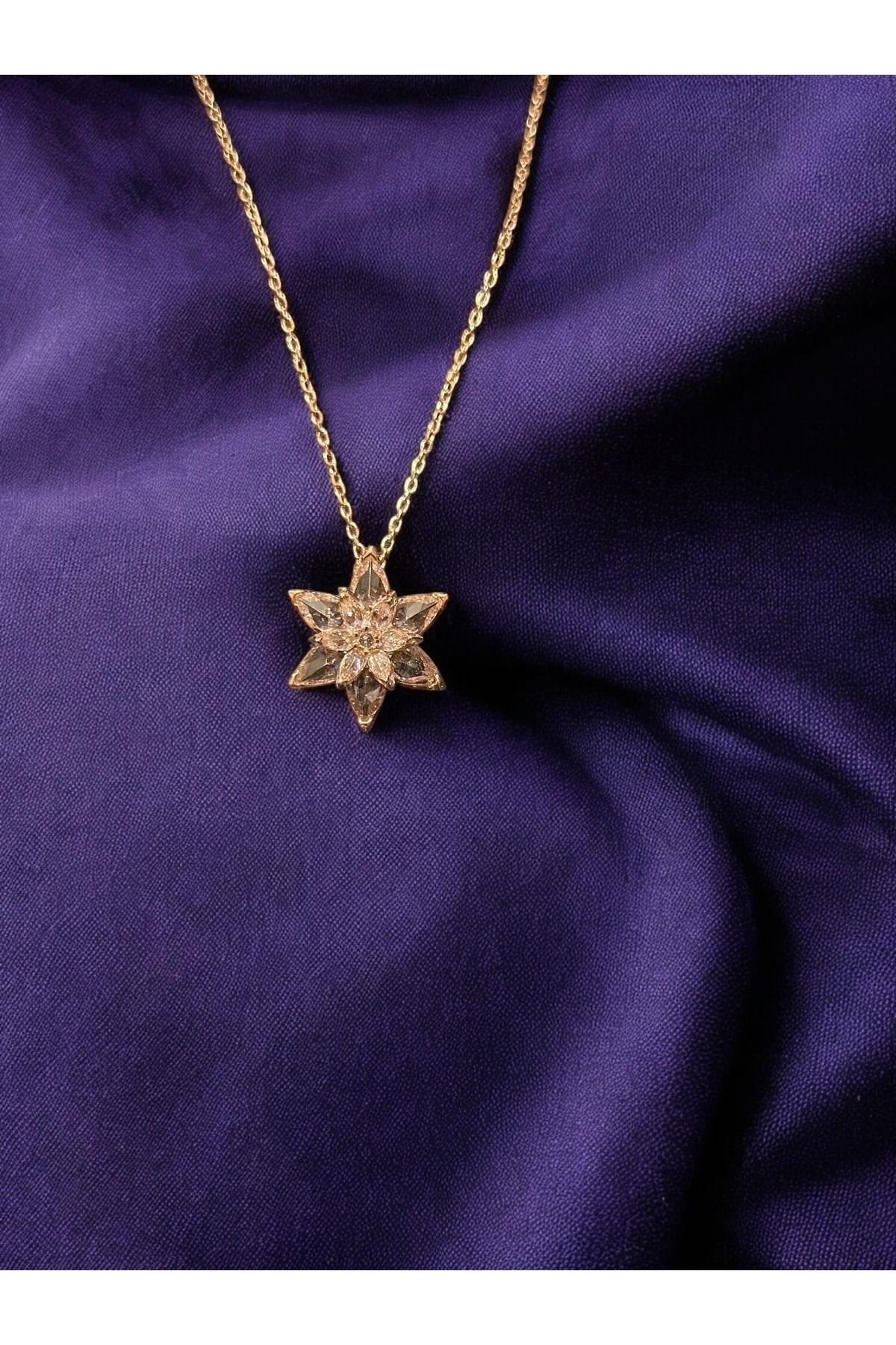 SOFT KOLYE LOTUS