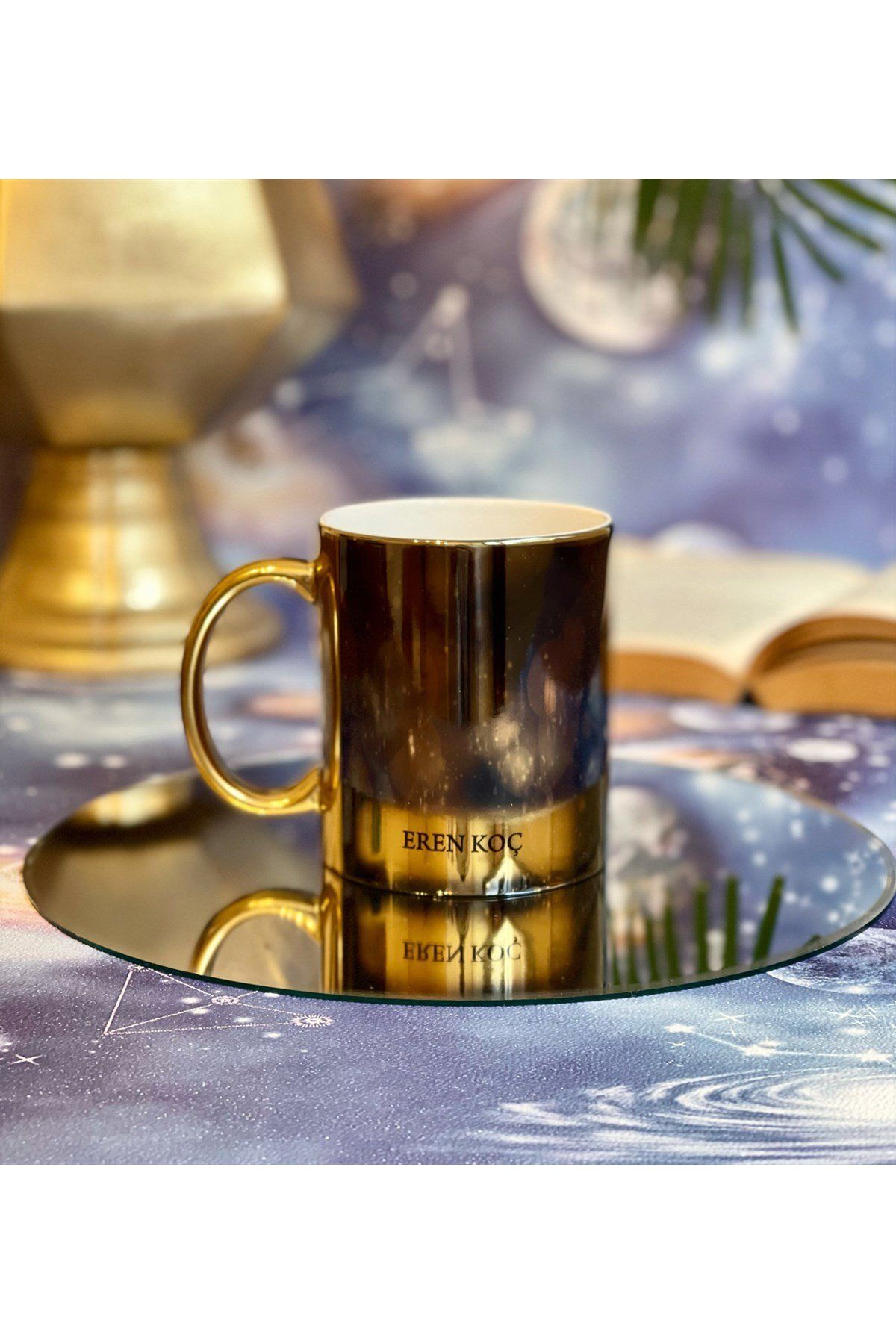 Gift Moda Kişiye Özel Lost İn Space Tasarımlı Gold Kupa