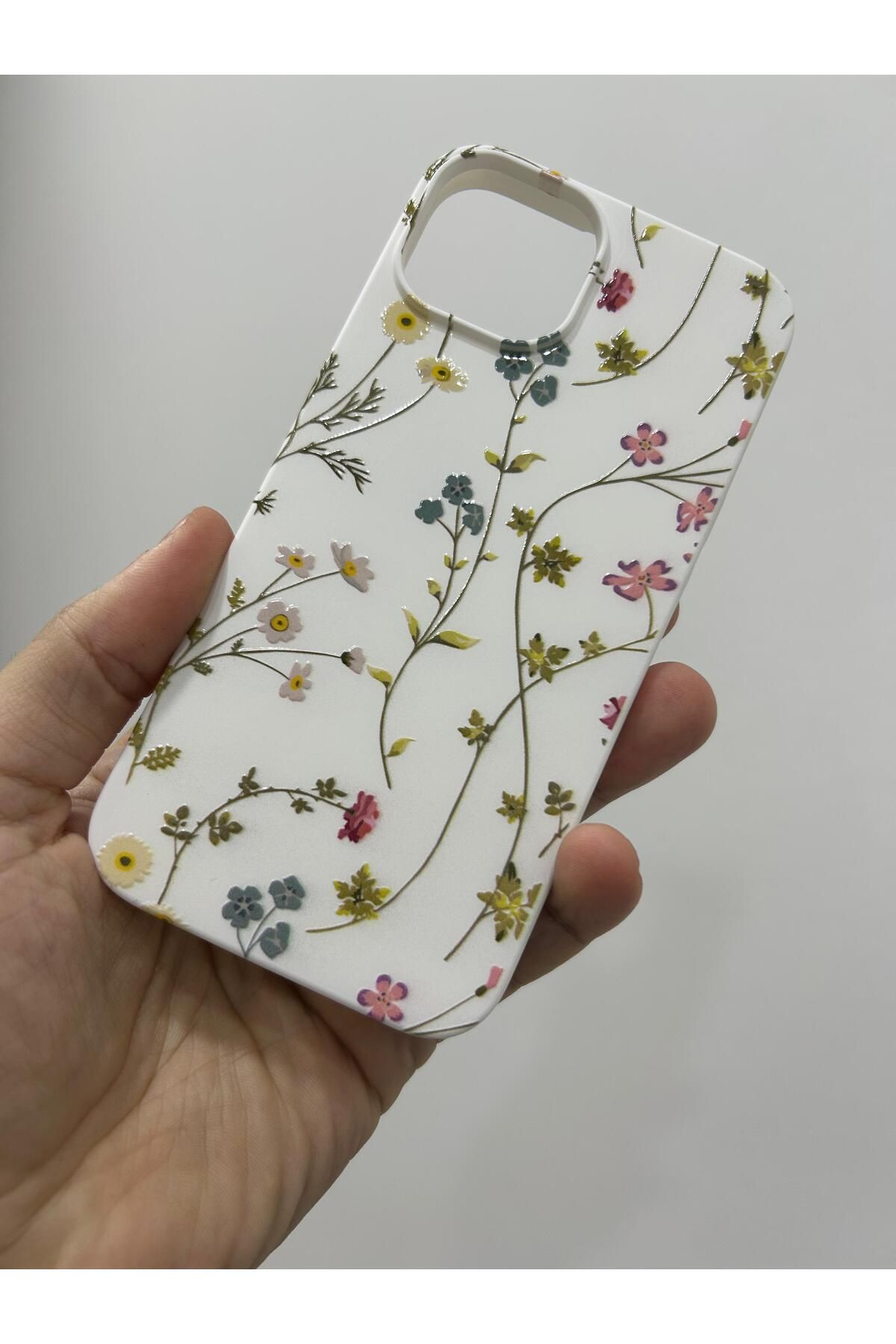 HZR İphone 13 Sarmaşık Desenli Beyaz Silikon Kılıf