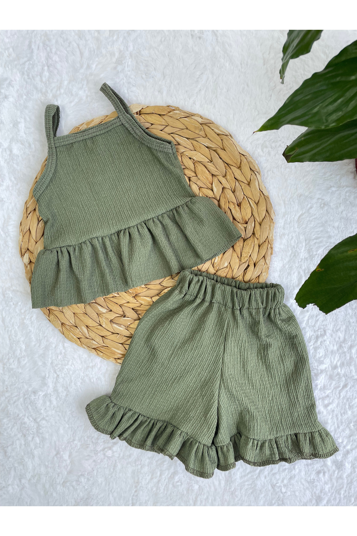 AKİF GİYİM KIZ BEBEK & ÇOCUK BÜRÜMCÜK KUMAŞ FIRFIRLI ŞORT ALT ÜST TAKIMI fotoğrafı 4 (önizleme)