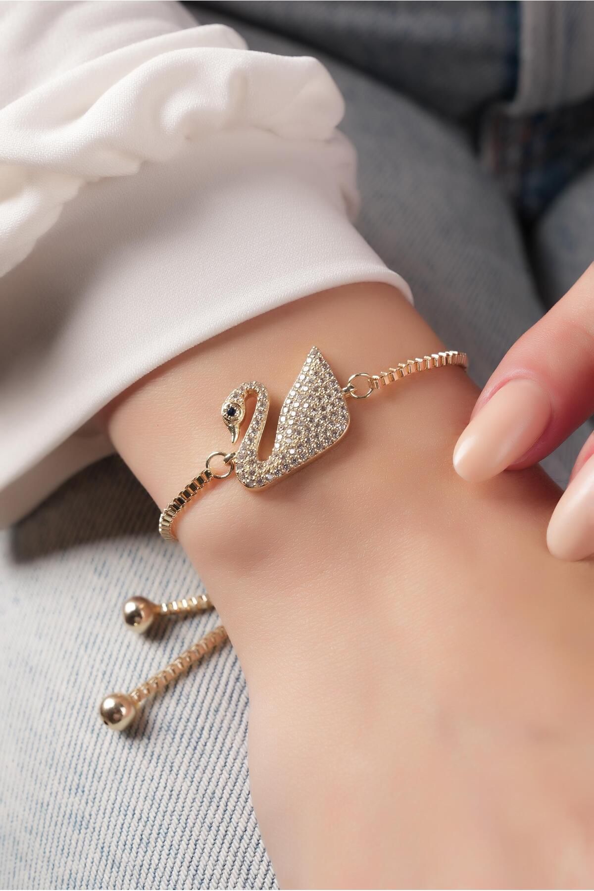 Çlk Accessories Premium Asansörlü Taşlı Kuğ Bileklik 70893