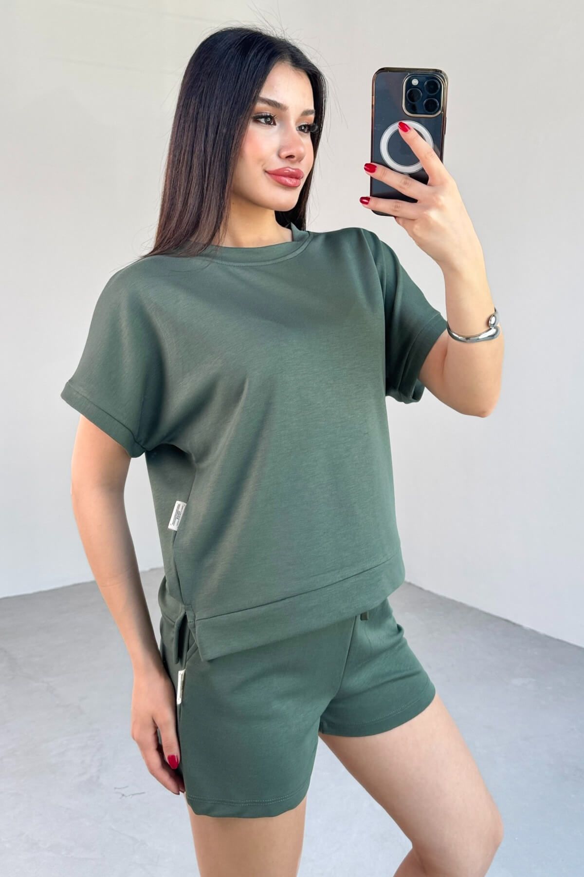 Cappmoda-Tkm-0021 Khaki t Sleeve Model Bicycle Collar T-Shirt Waist Elastic Rope Tie Pocket Shorts Two-Piece Set 2