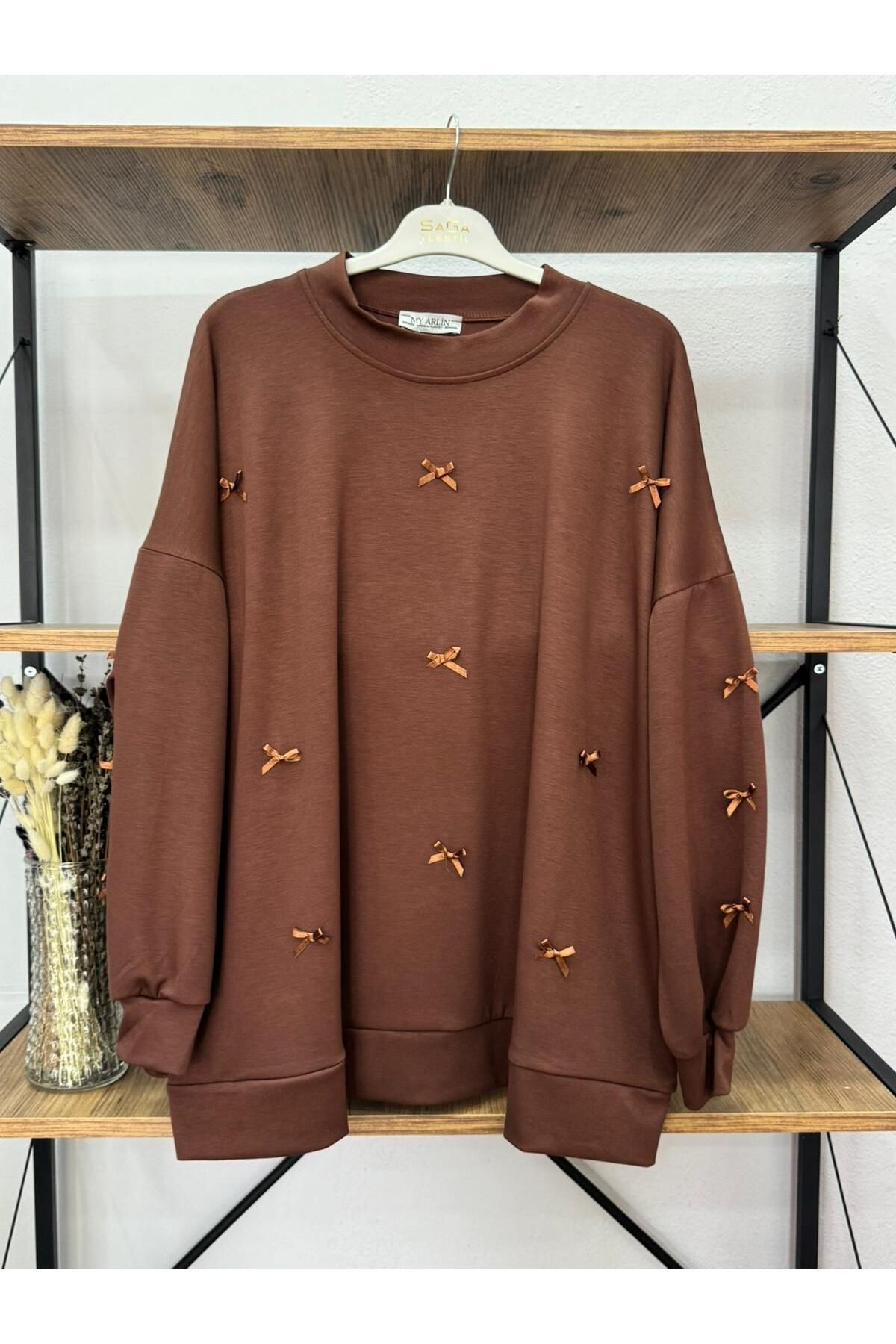 ÖZNE BUTİK Kadın Oversize Likralı Ribana Yaka Fiyonklu Sweet