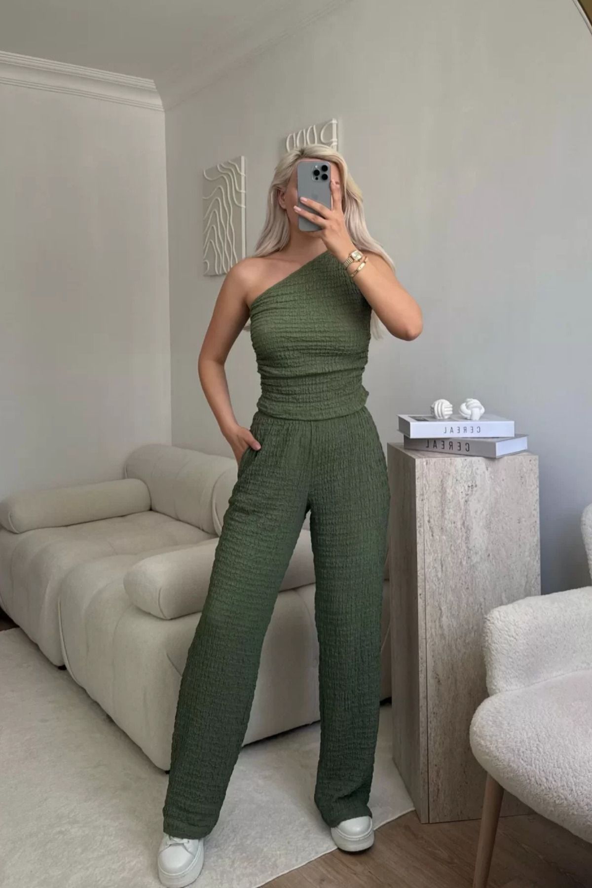 MOZENA Tek Omuz Crop ve Pantolon Gofre Takım
