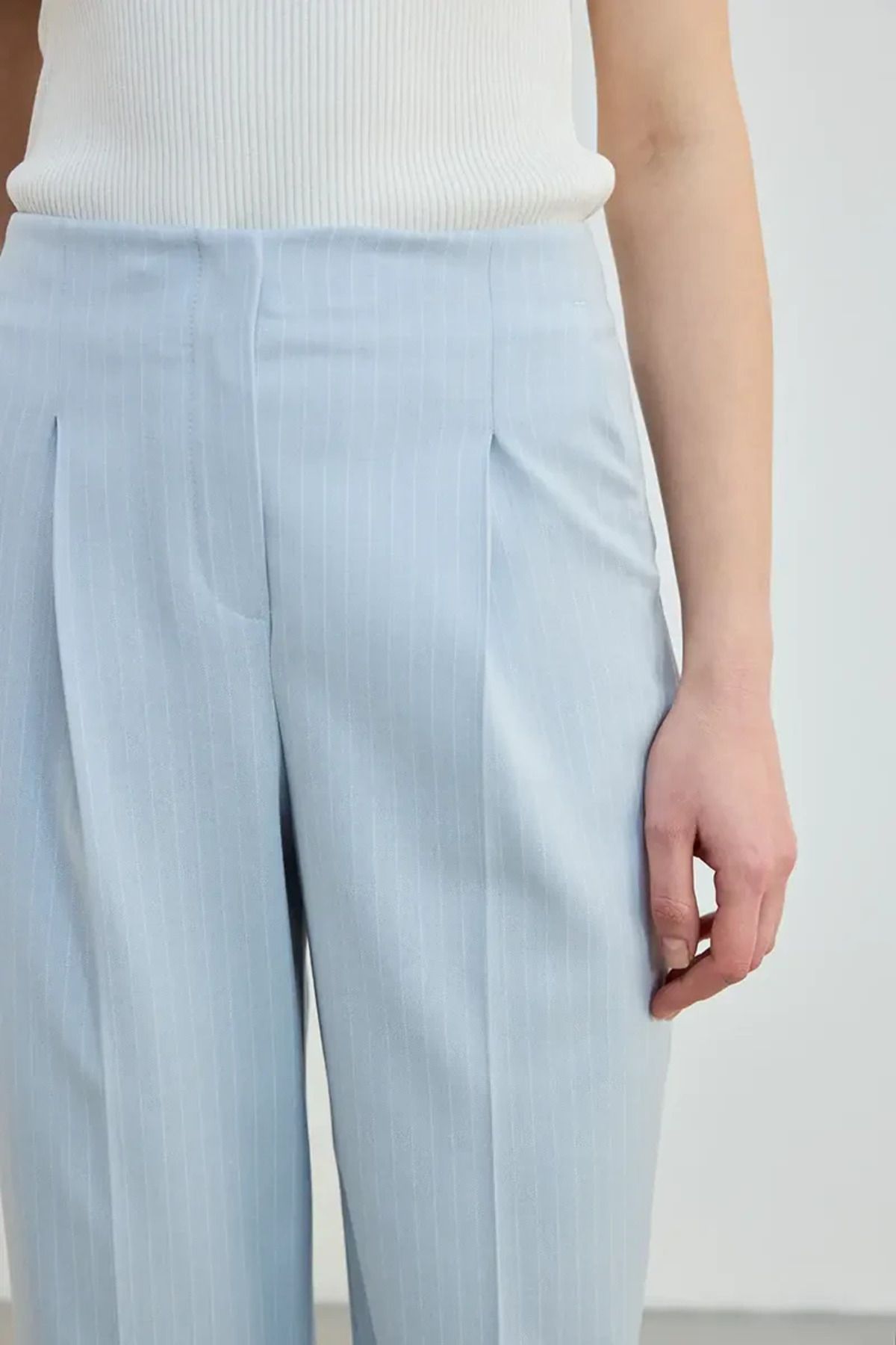 Gusto-Pantaloni albaștri cu dungi cu talie înaltă 4