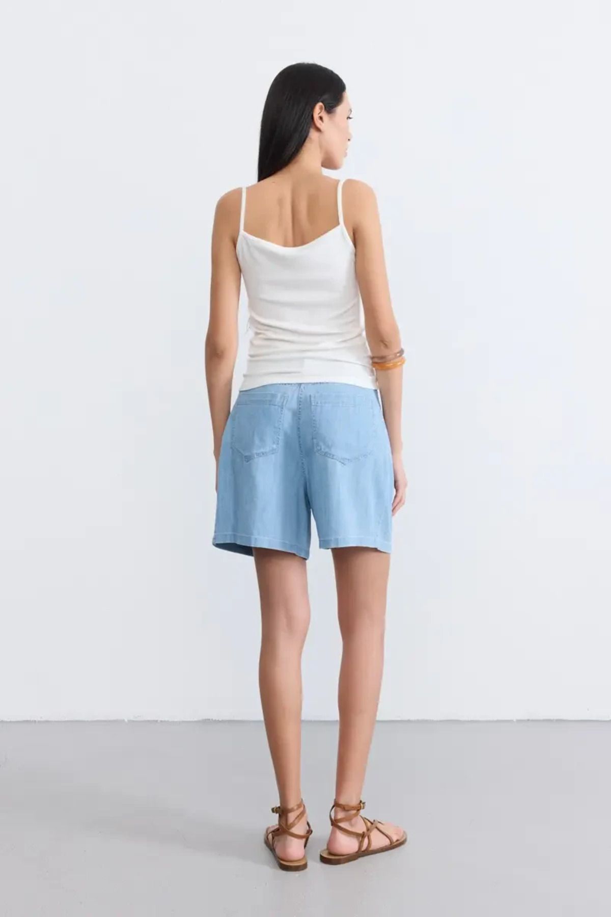 Gusto-Thin Strap Viscose Undershirt - Ecru 6