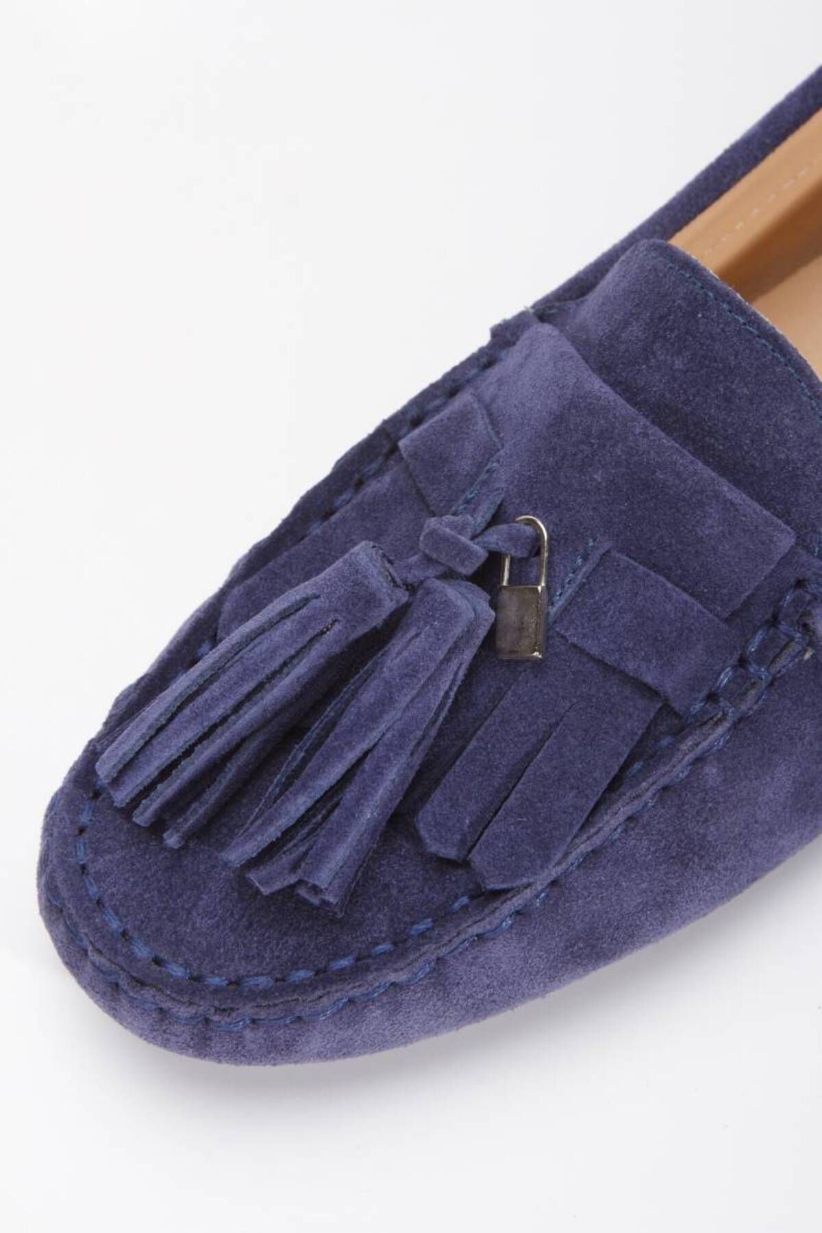 inyola Kadın Hakiki Süet Deri Püskül Detaylı Loafer 1039