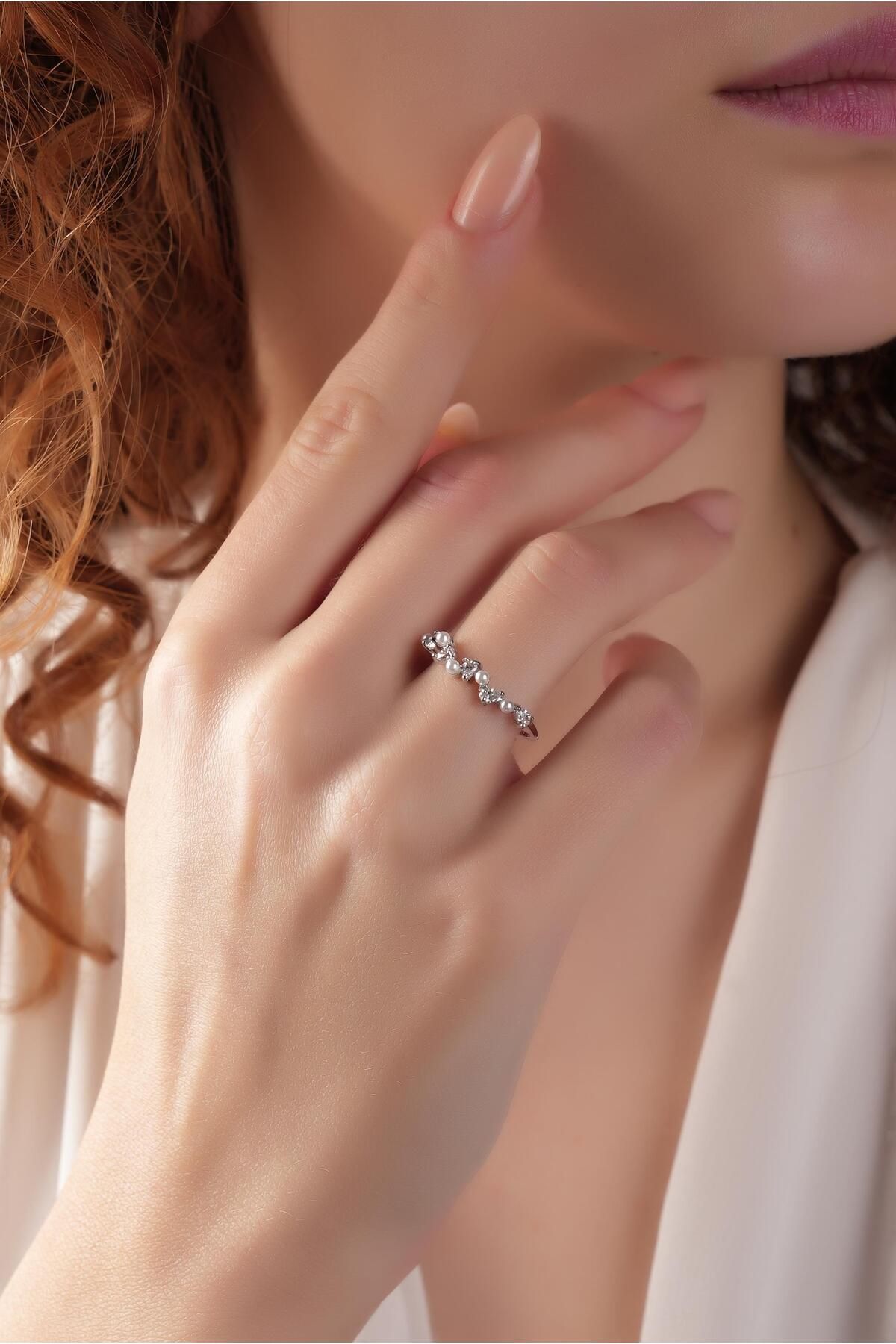 Çlk Accessories Premium Ayarlanabilir Minimal Taşlı Üçgen İnci Yüzük 1485