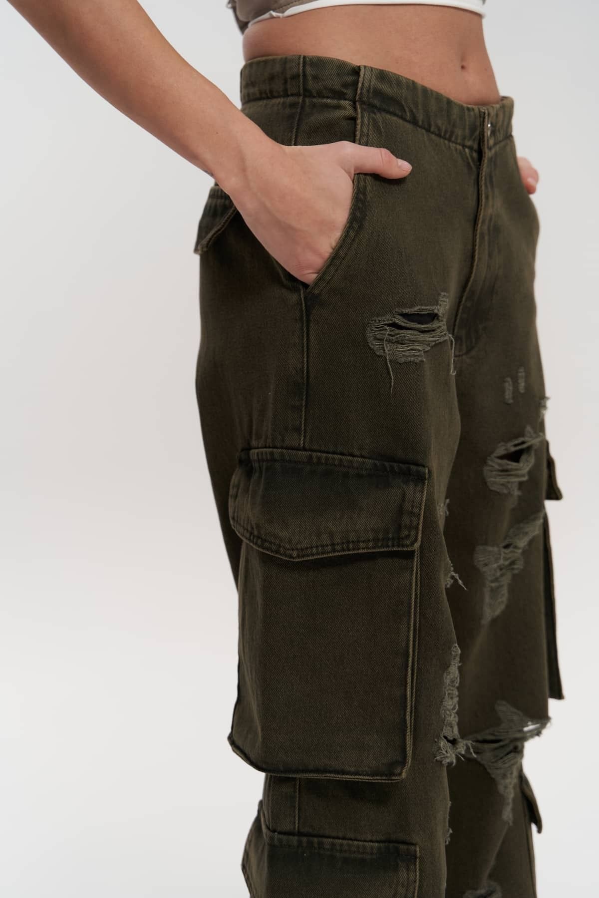 MAİ COLLECTİON-Pantaloni cargo cu detalii rupte Dries Dirty Green 6