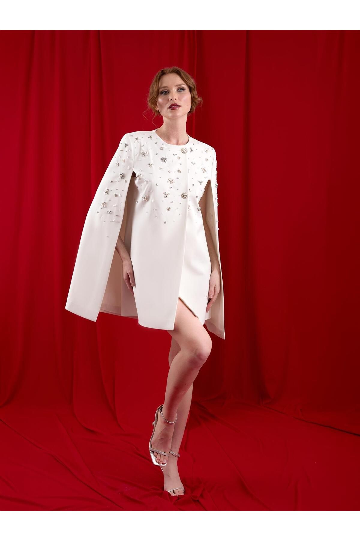 Juste-Stone Embroidered Sleeveless Jacket Dress Ecru 2