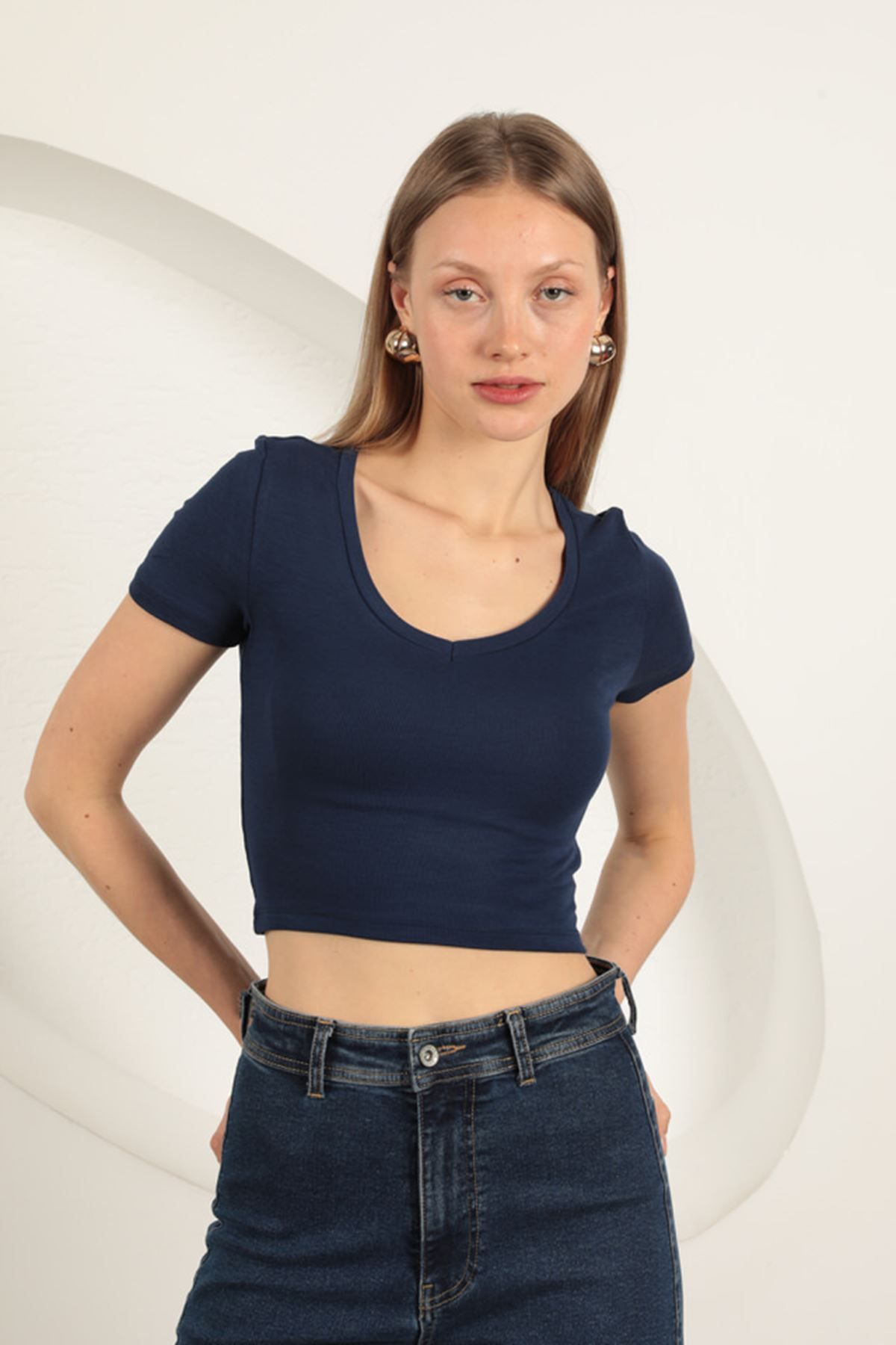 DLL Kadın V yaka Basic T-Shirt Siyah