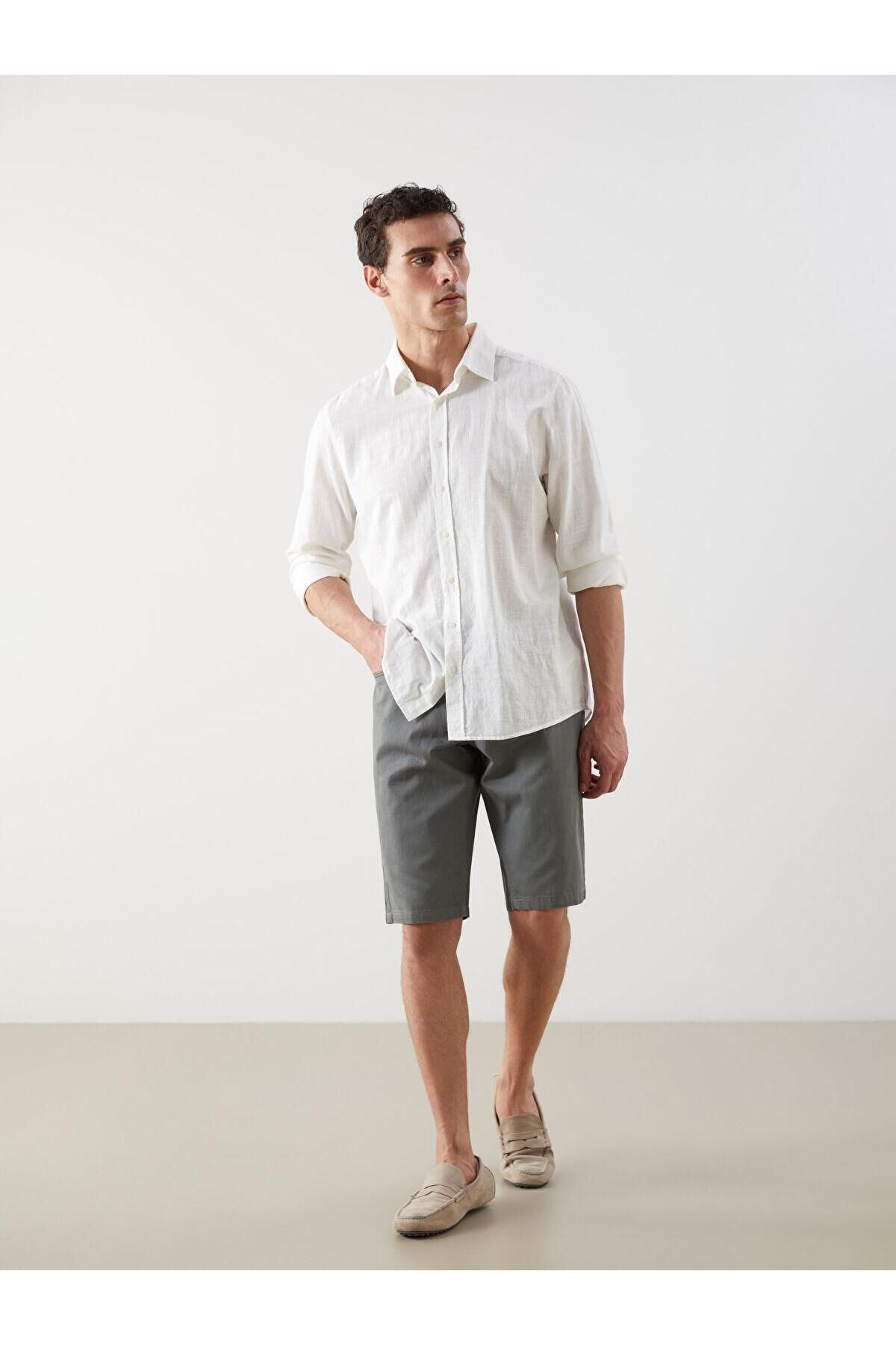 LC Waikiki LCWAIKIKI Classic Slim Fit Erkek Şort (S5)