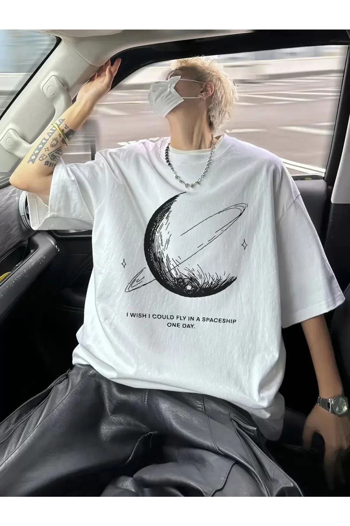 BBbutik Ay Baskılı Oversize Rahat Kalıp Kısa Kollu Tişört