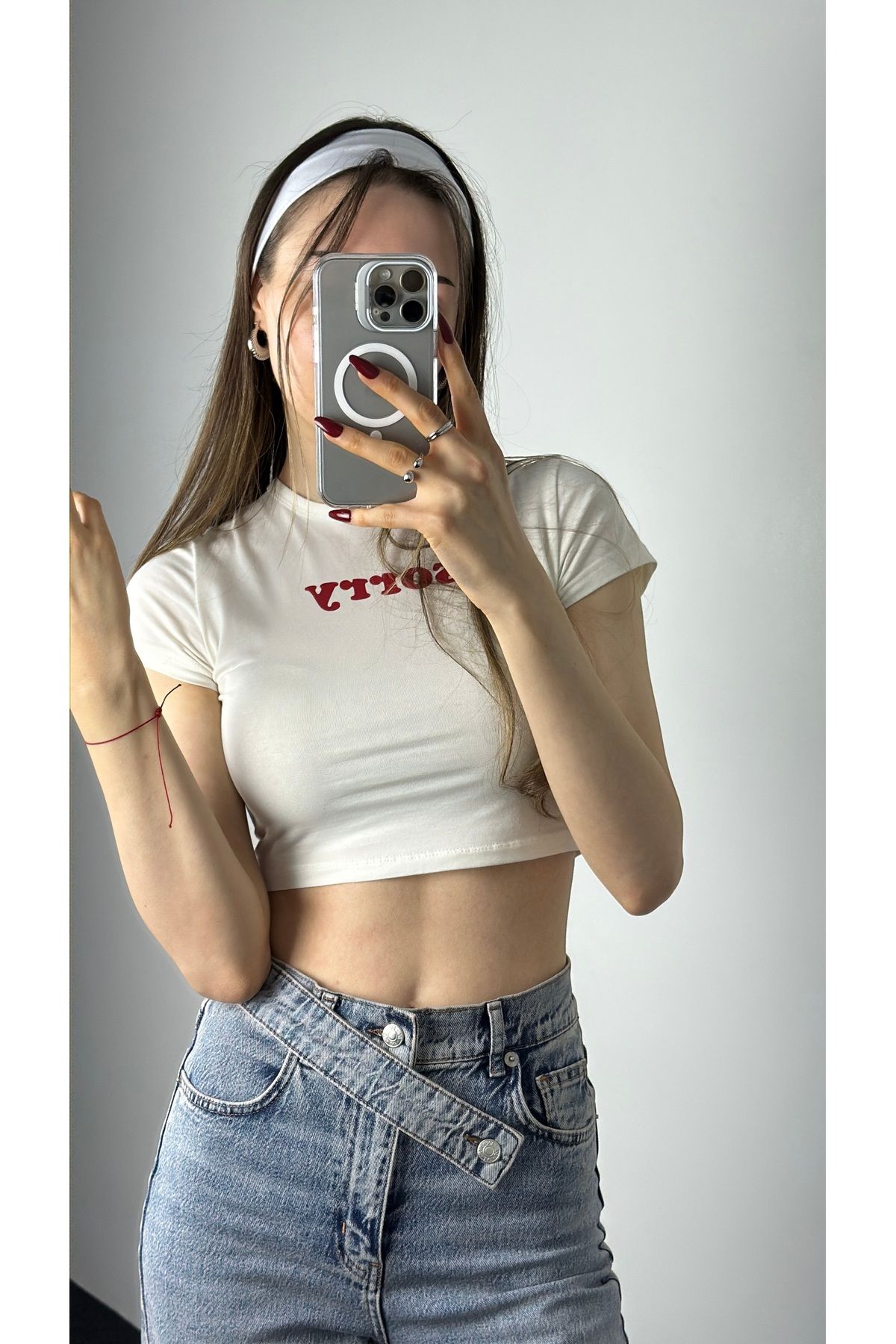 hece butik Yazı detaylı beyaz crop tshirt