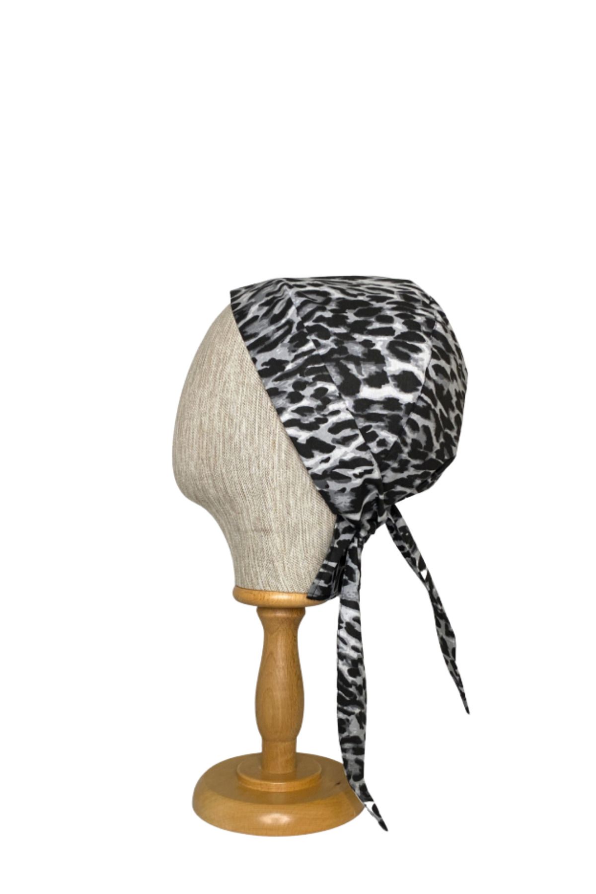 Viridi Medical Fashion Siyah Leopar Desen Cerrahi Ense Bone