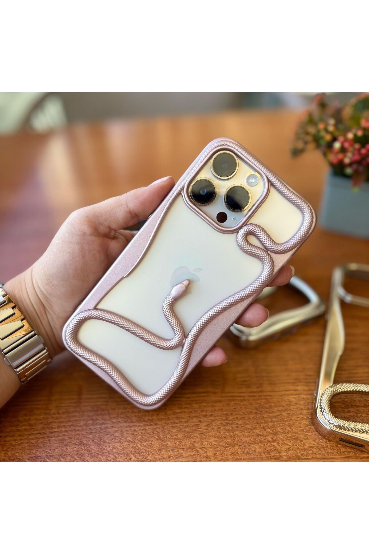 EPAksesuar EpaSerpent Yılan Figürlü Çerçeve Telefon Kılıfı Iphone 12 Pro Max-Pembe