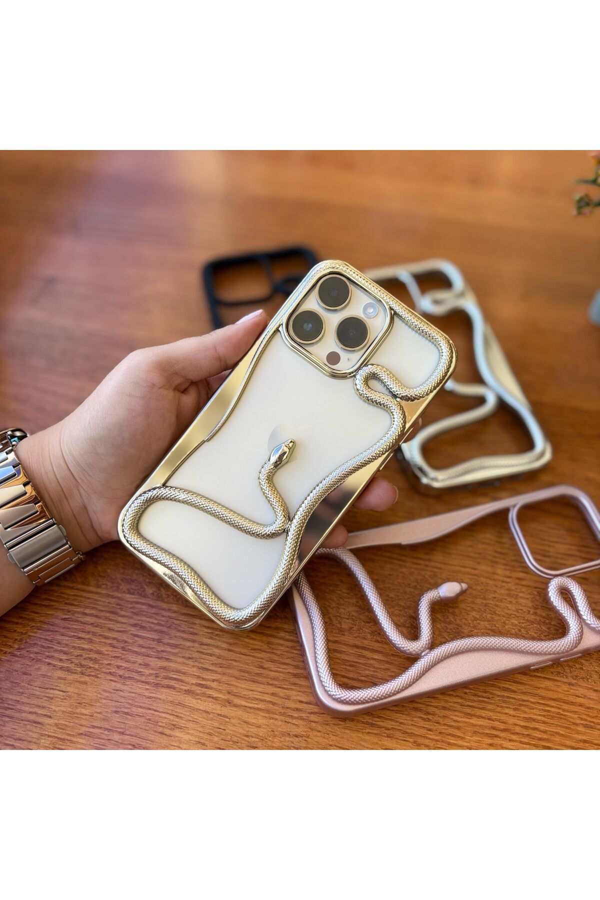 EPAksesuar EpaSerpent Yılan Figürlü Çerçeve Telefon Kılıfı Iphone 12 Pro Max-Gold