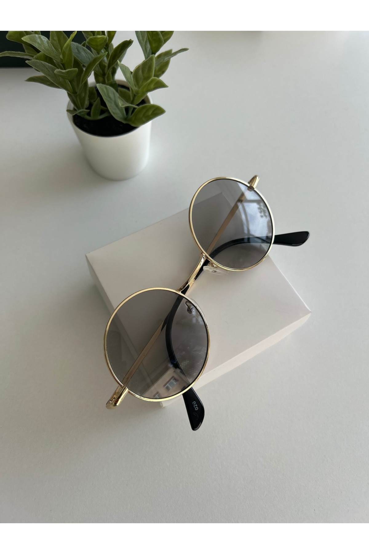 Ülkü-Women's Round Sunglasses , Women's Sunglasses 2