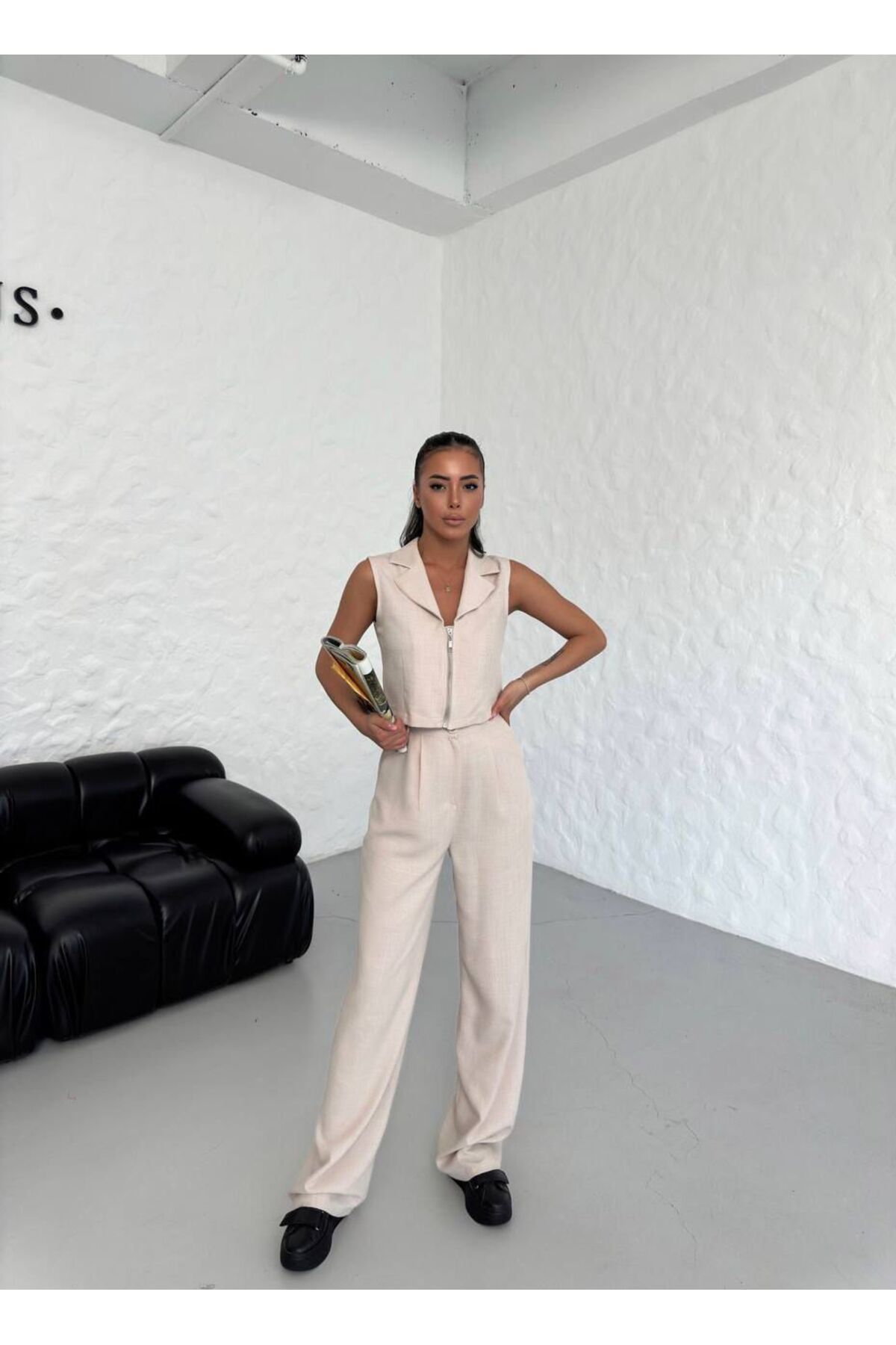 Nisa Luxury Boutique Kadın Önden Fermuar Detaylı Doğal Kumaş İkili Takım