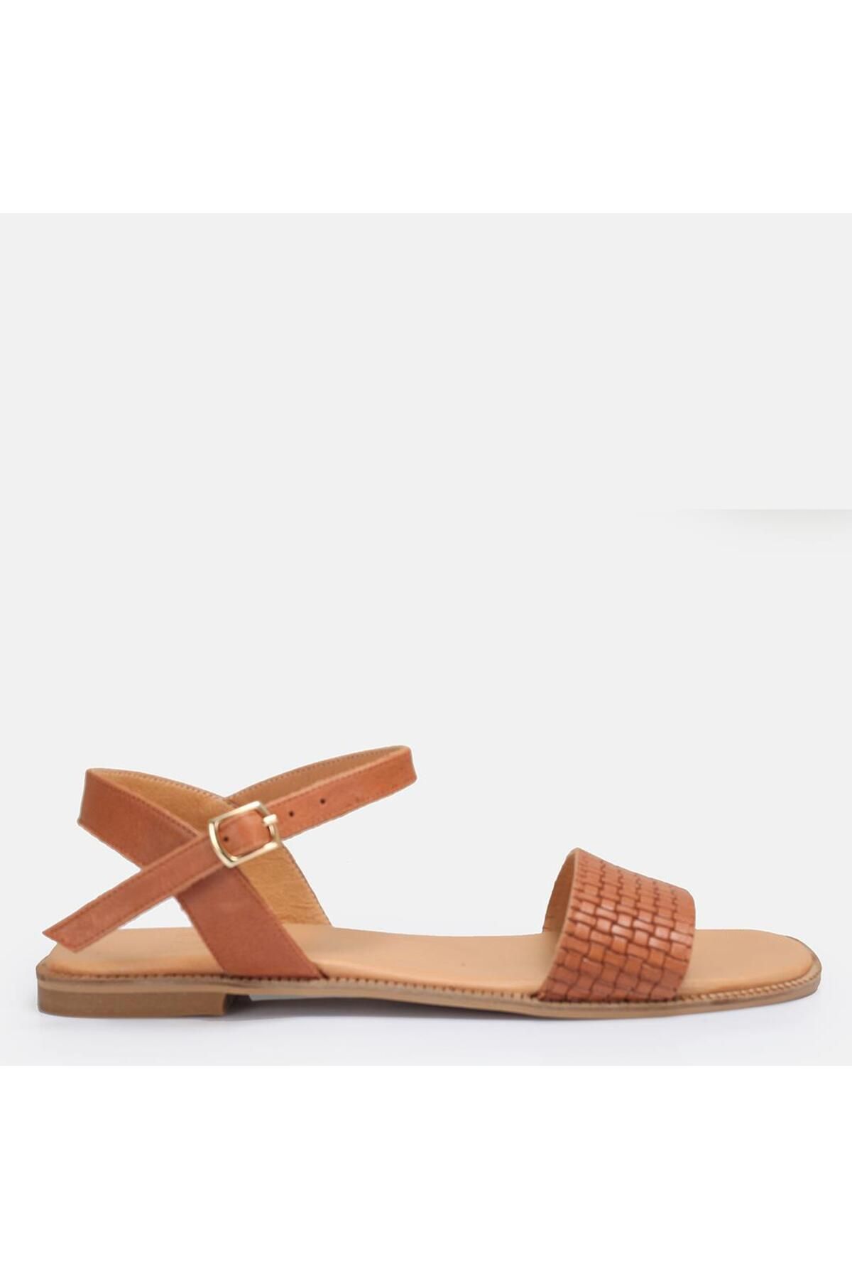 37Numara BÜYÜK NUMARA KADIN SANDALET 41-42-43-44-TABA
