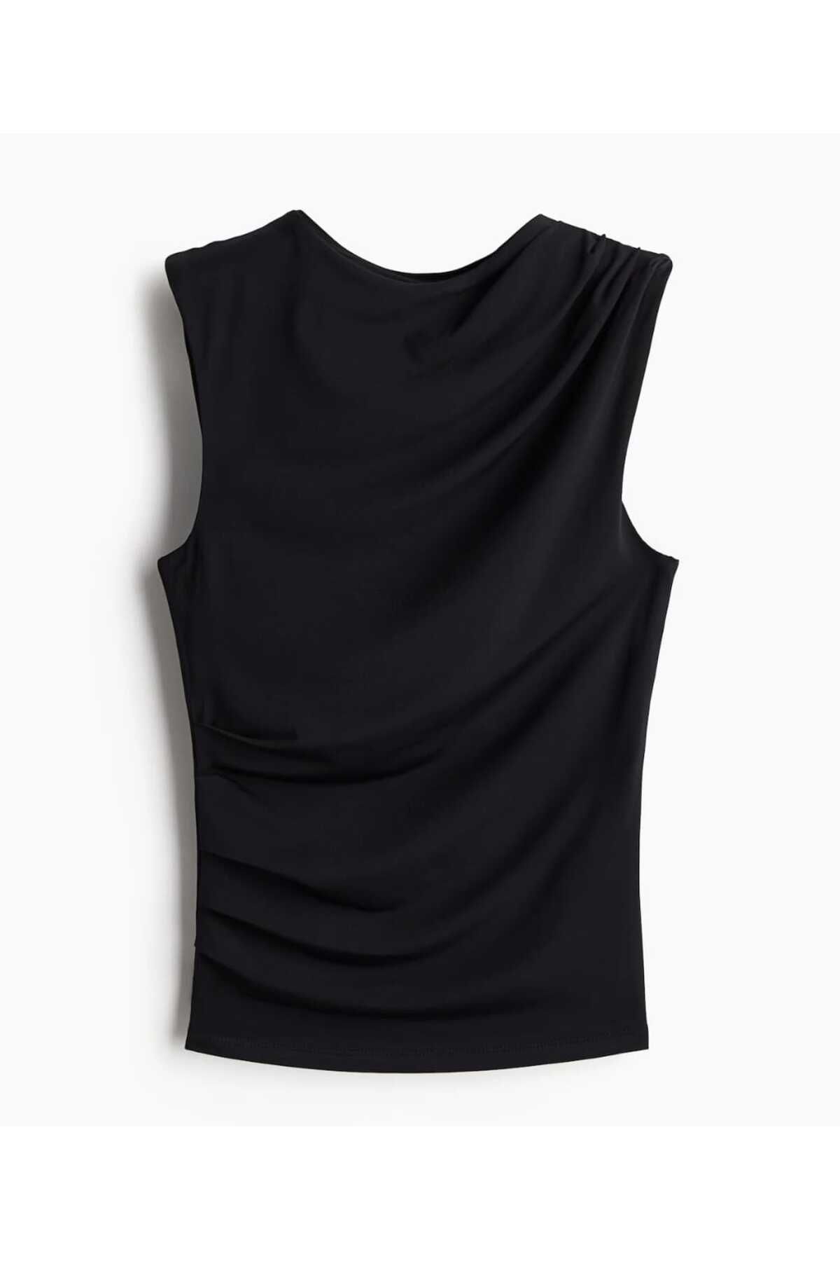 Bubble Kadın Siyah Slim Fit Bluz Degaje Yaka Drapeli Kolsuz Tişört