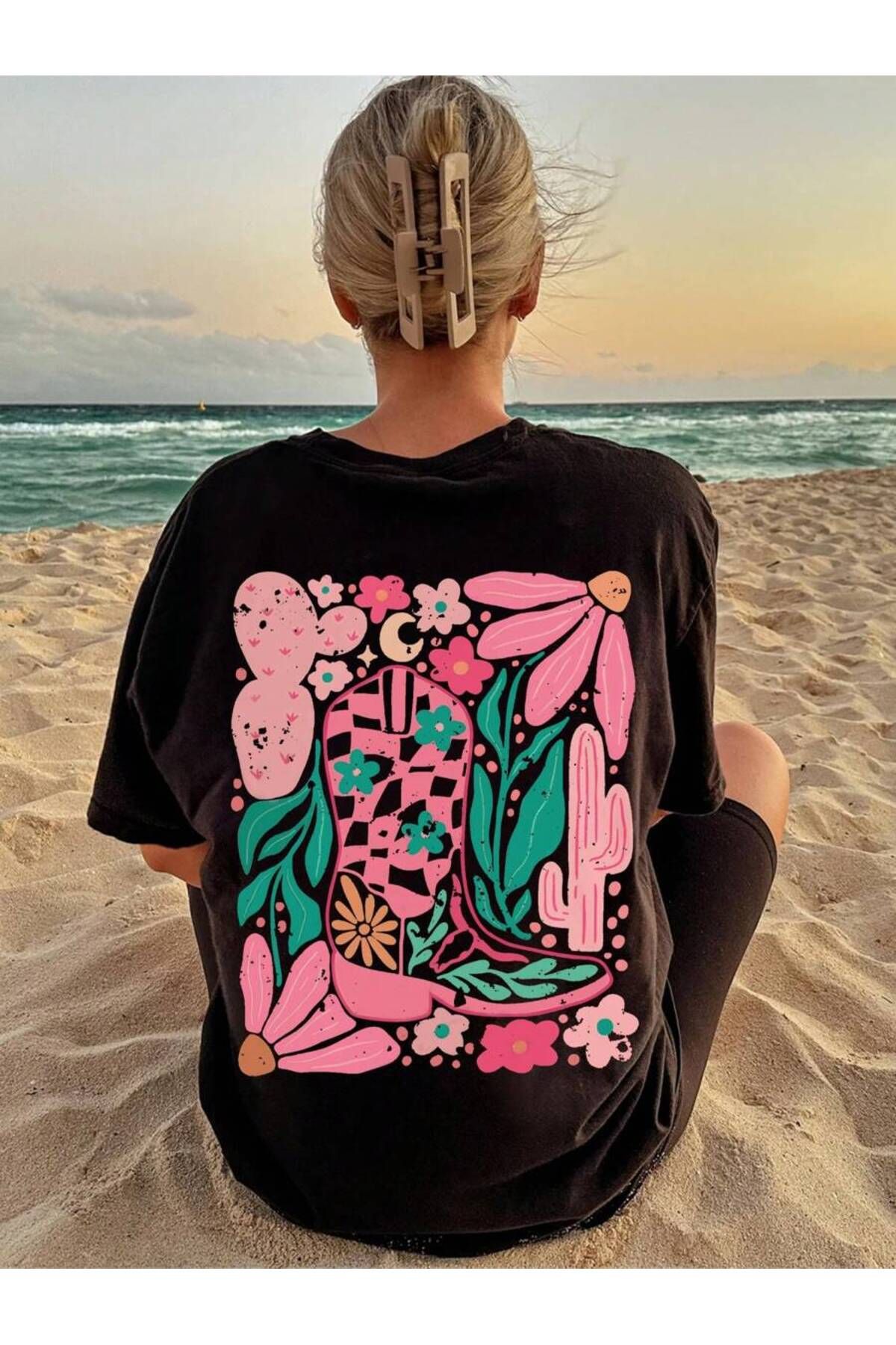cc collection Çicekler Çizme Sırt Baskı Detaylı Kadın Oversize T-Shirt