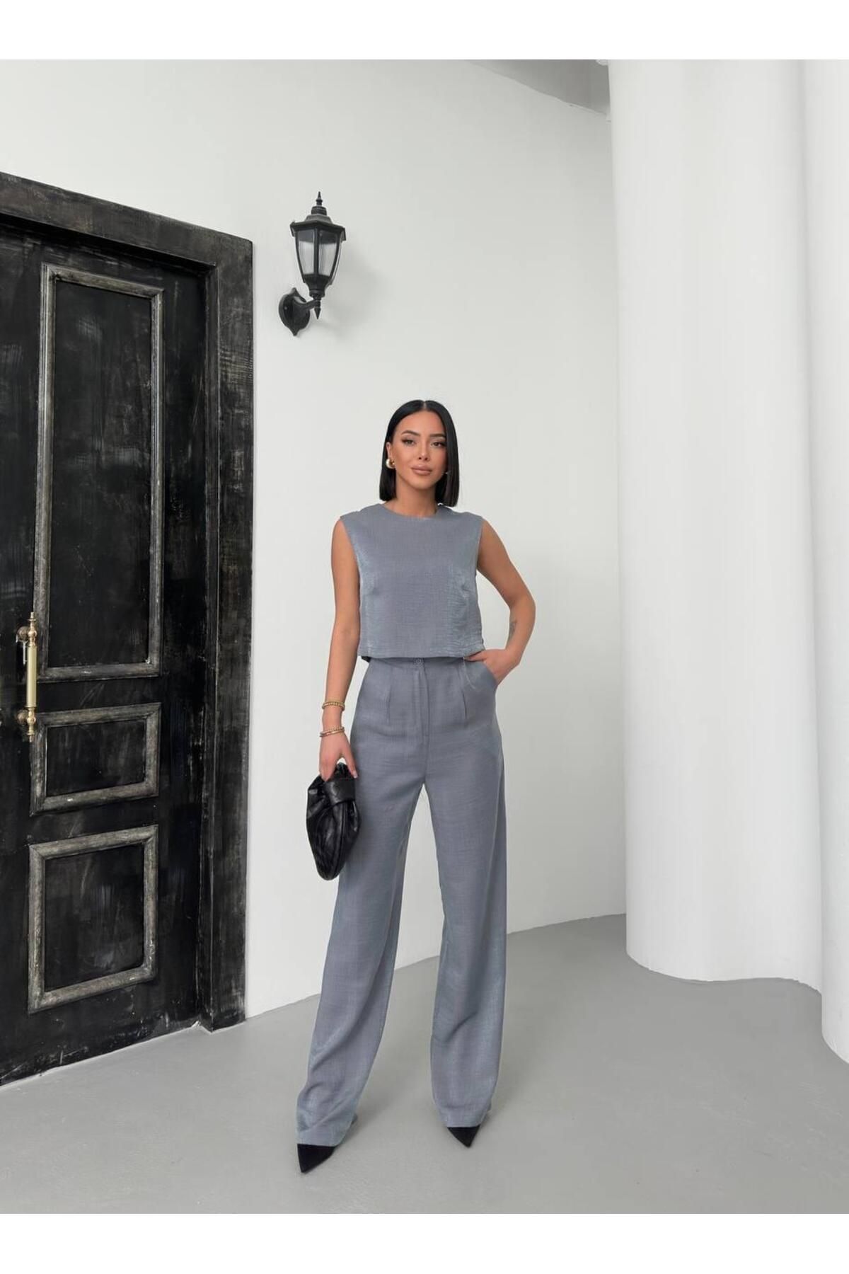 Nisa Luxury Boutique Kadın Lüks İthal Kumaş Bisiklet Yaka Bluz Pantolon İkili Takım